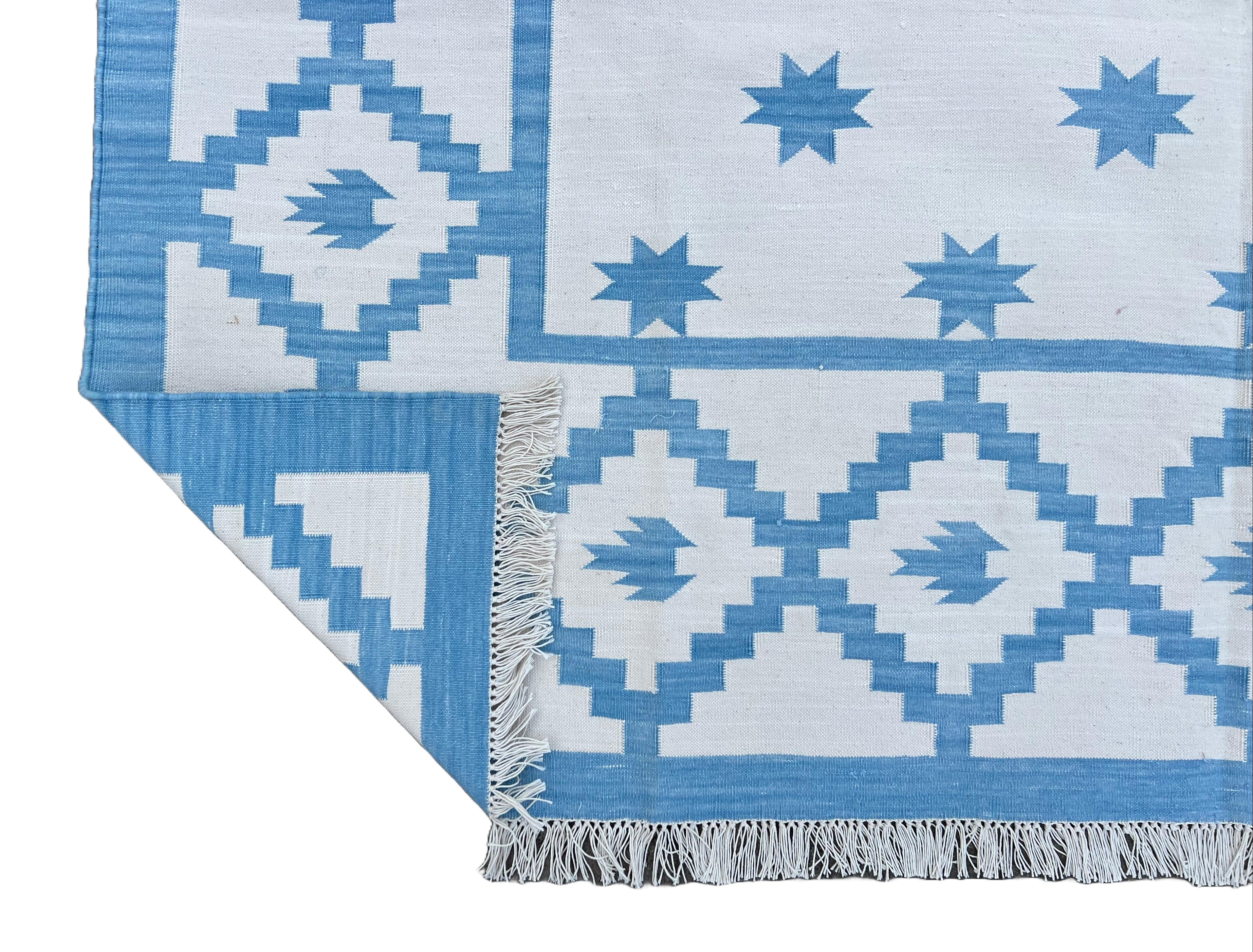 Handmade Cotton Area Flat Weave Rug, Blue & White Indian Star Geometric Dhurrie For Sale 3