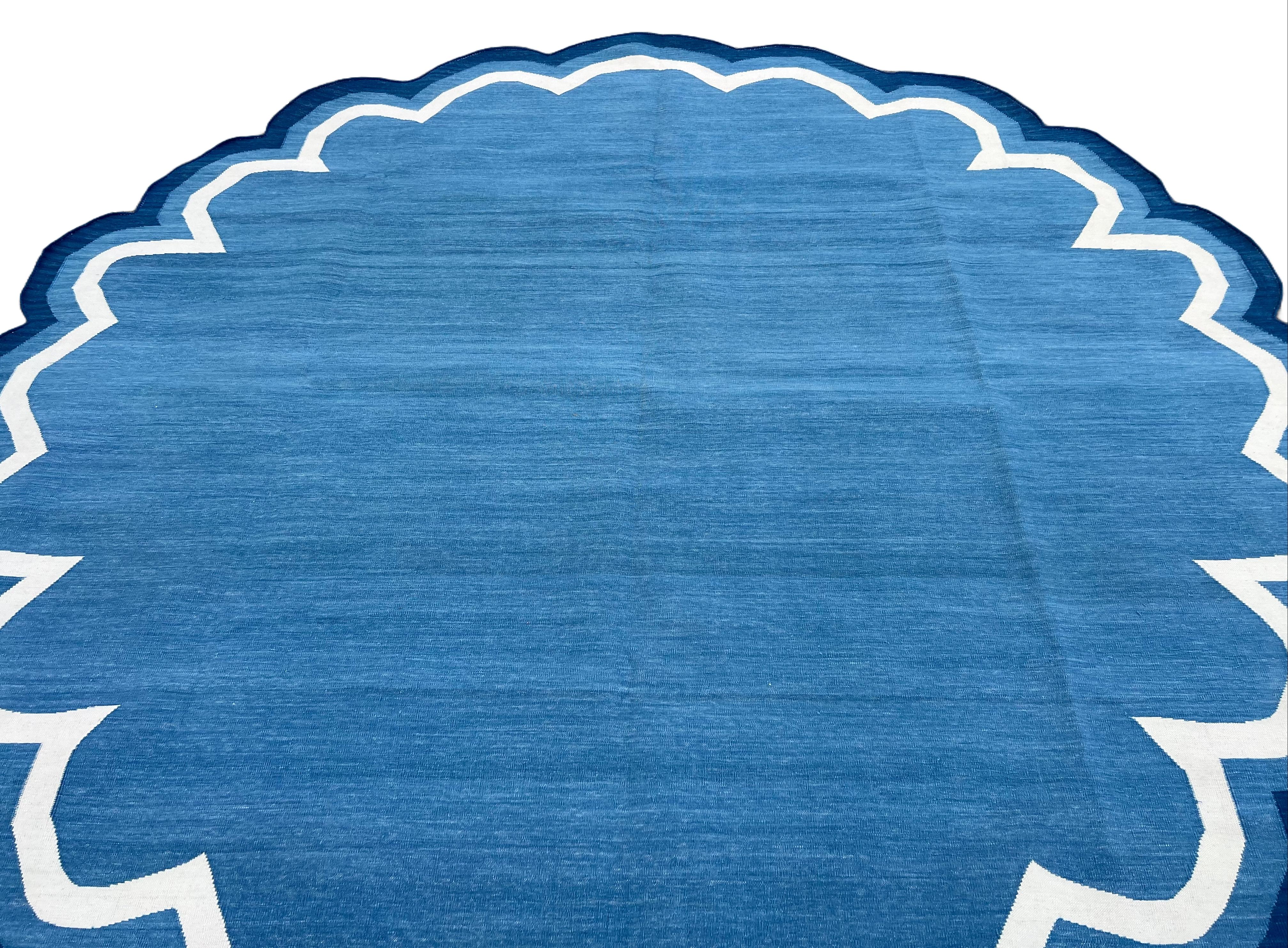 Handmade Cotton Area Flat Weave Rug, Blue & White Round Scalloped Indian Dhurrie For Sale 1