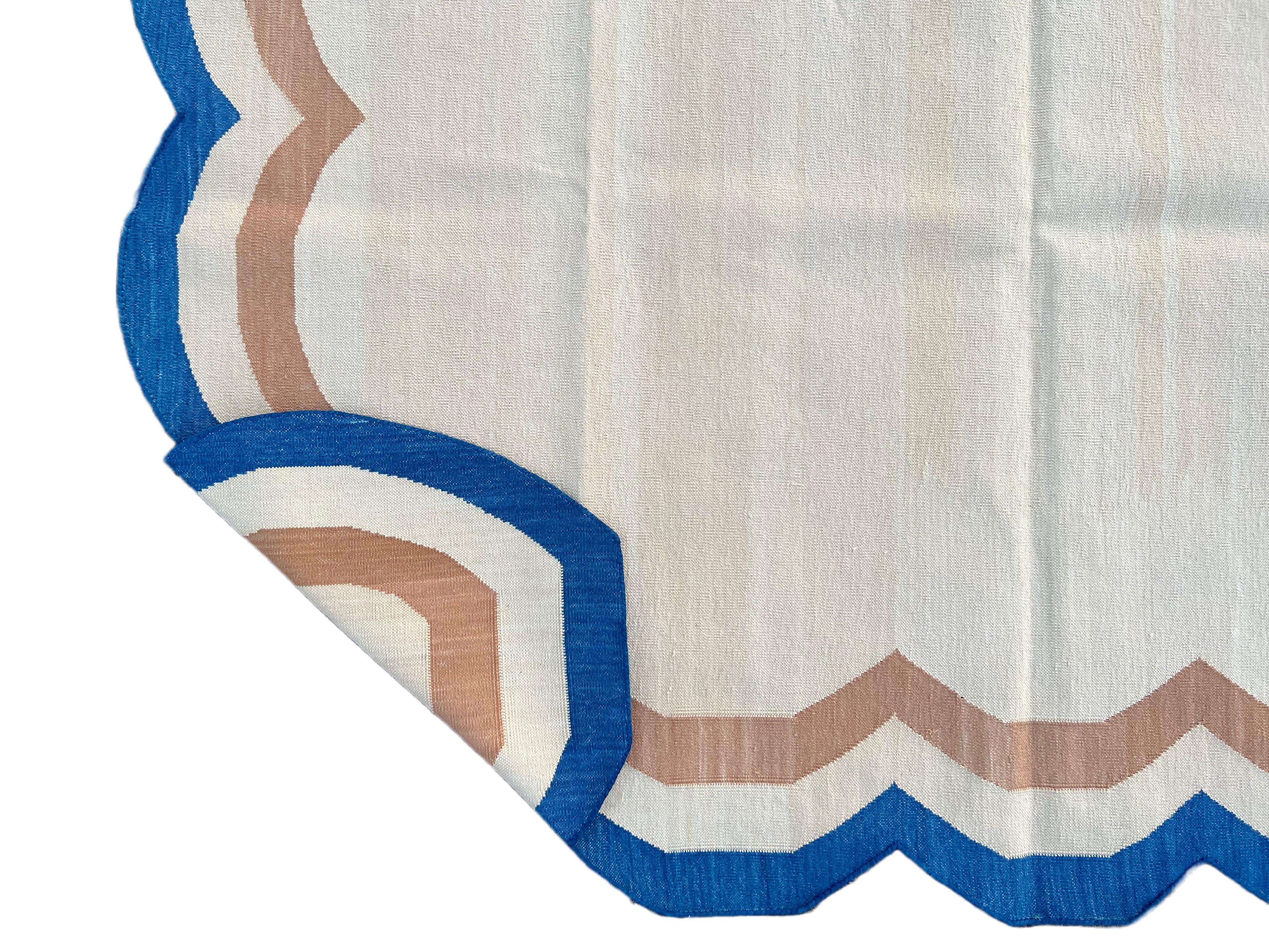 Handmade Cotton Area Flat Weave Rug, Cream And Blue Scalloped Indian Dhurrie Rug For Sale 3