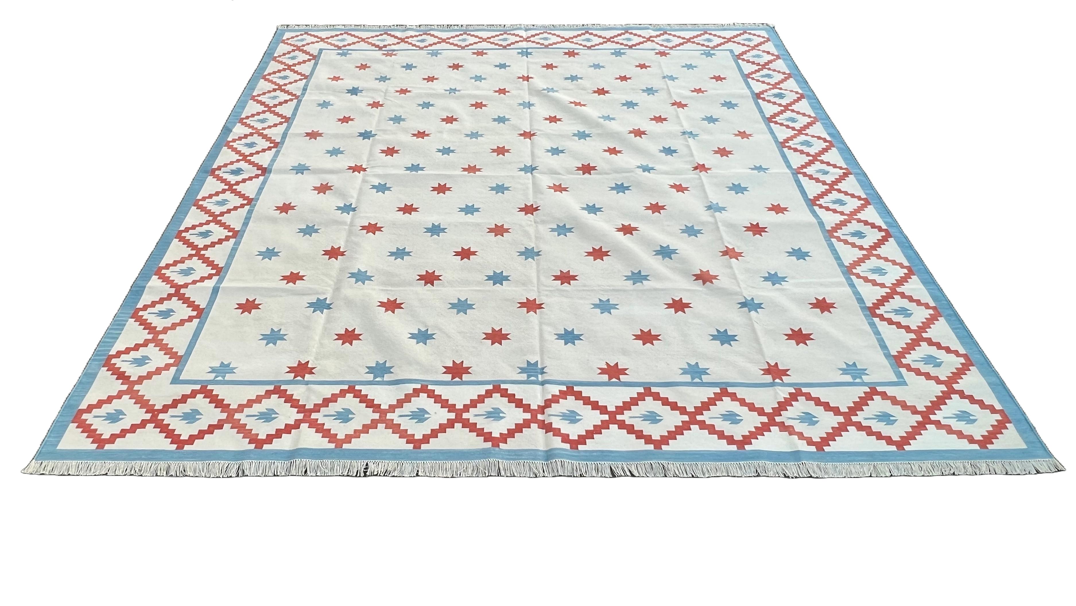 Contemporary Handmade Cotton Area Flat Weave Rug, Cream And Red Indian Star Geometric Dhurrie For Sale