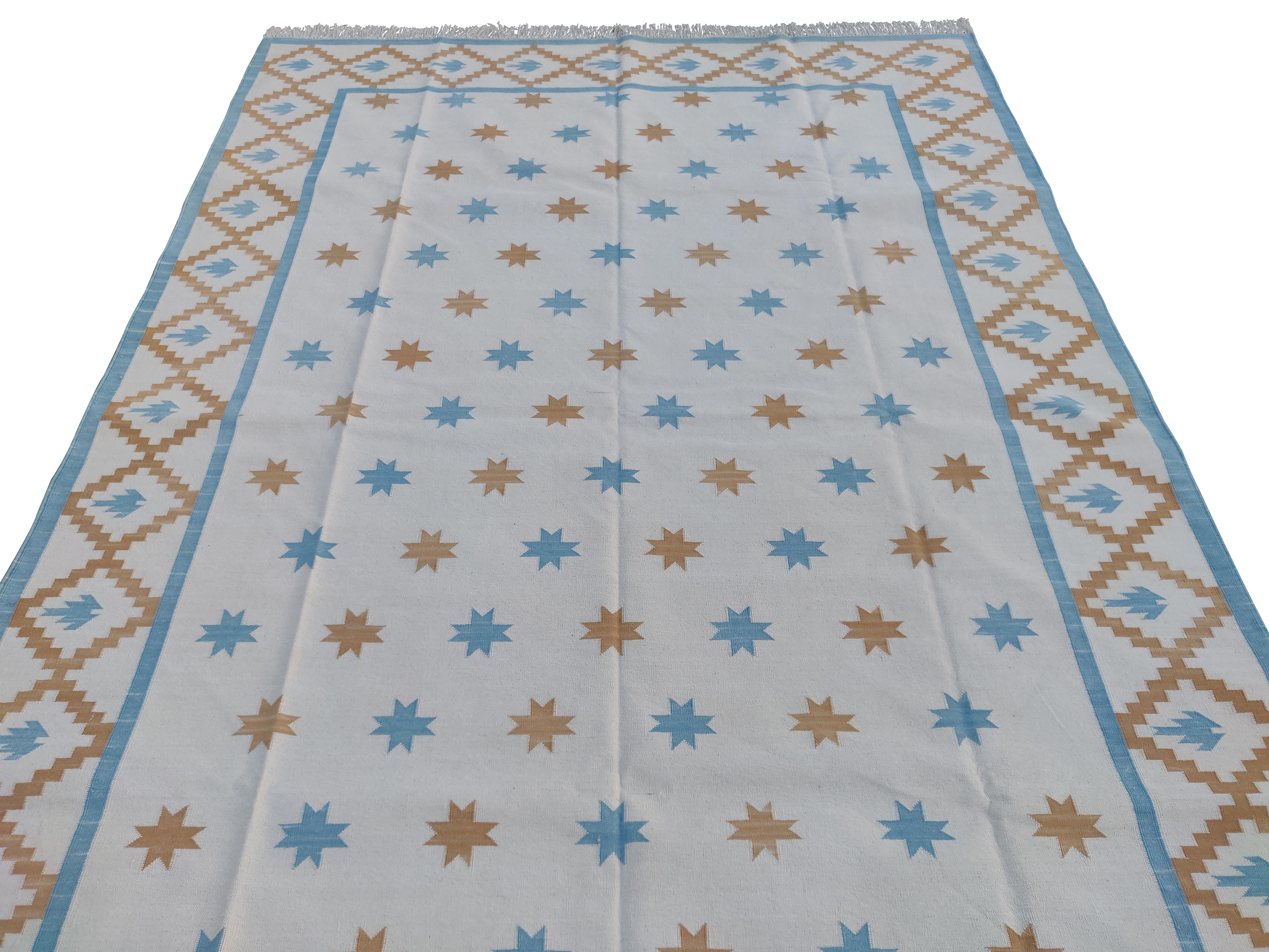 Contemporary Handmade Cotton Area Flat Weave Rug, Cream, Tan, Blue Indian Star Indian Dhurrie For Sale