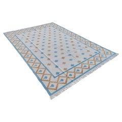 Handgefertigter Flachgewebe-Teppich aus Baumwolle, Creme, Hellbraun, Tan, Blauer indischer Stern, Indischer Dhurrie