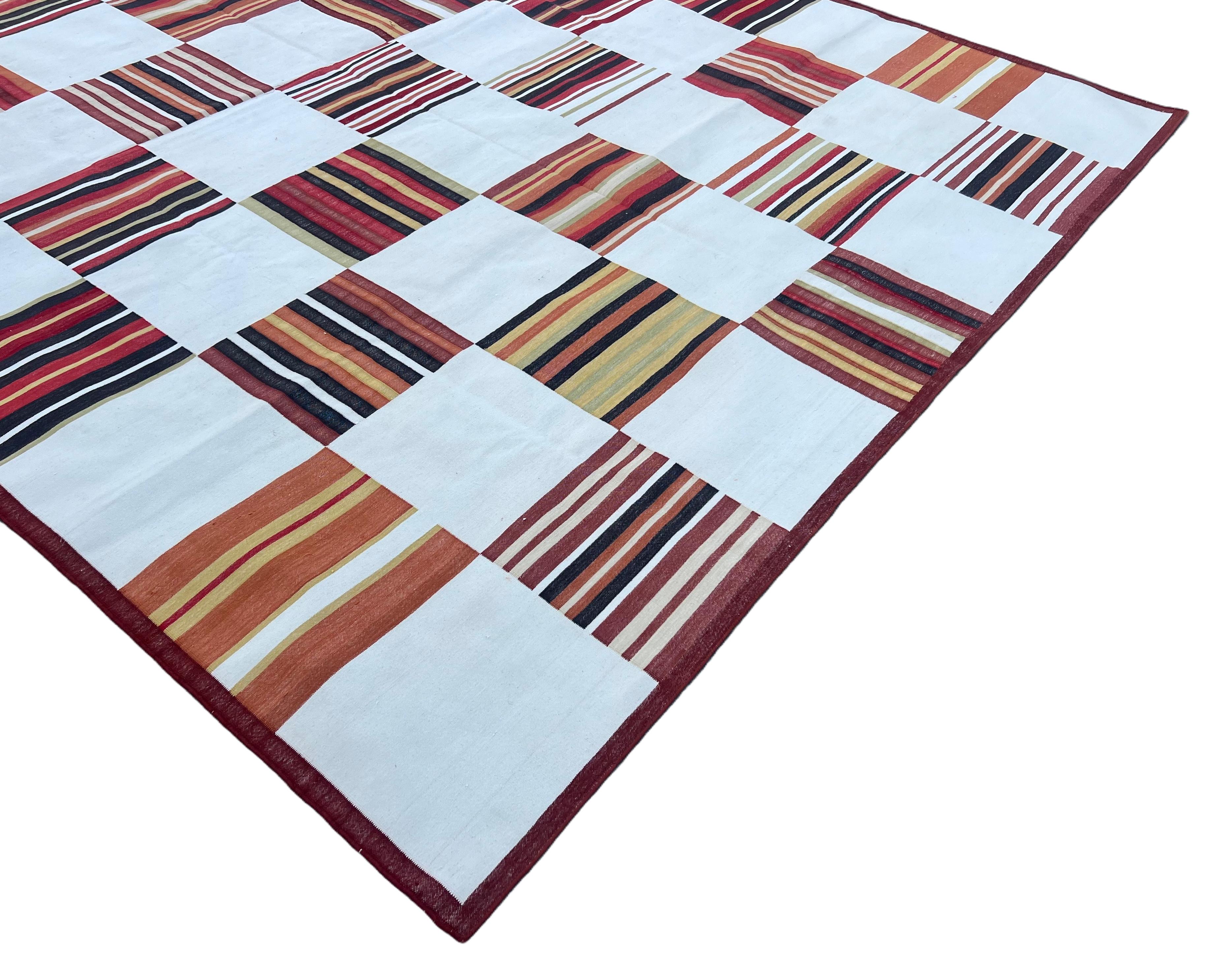 Handmade Cotton Area Flat Weave Rug, Cream & Terracotta Red Tile Pattern Dhurrie For Sale 2