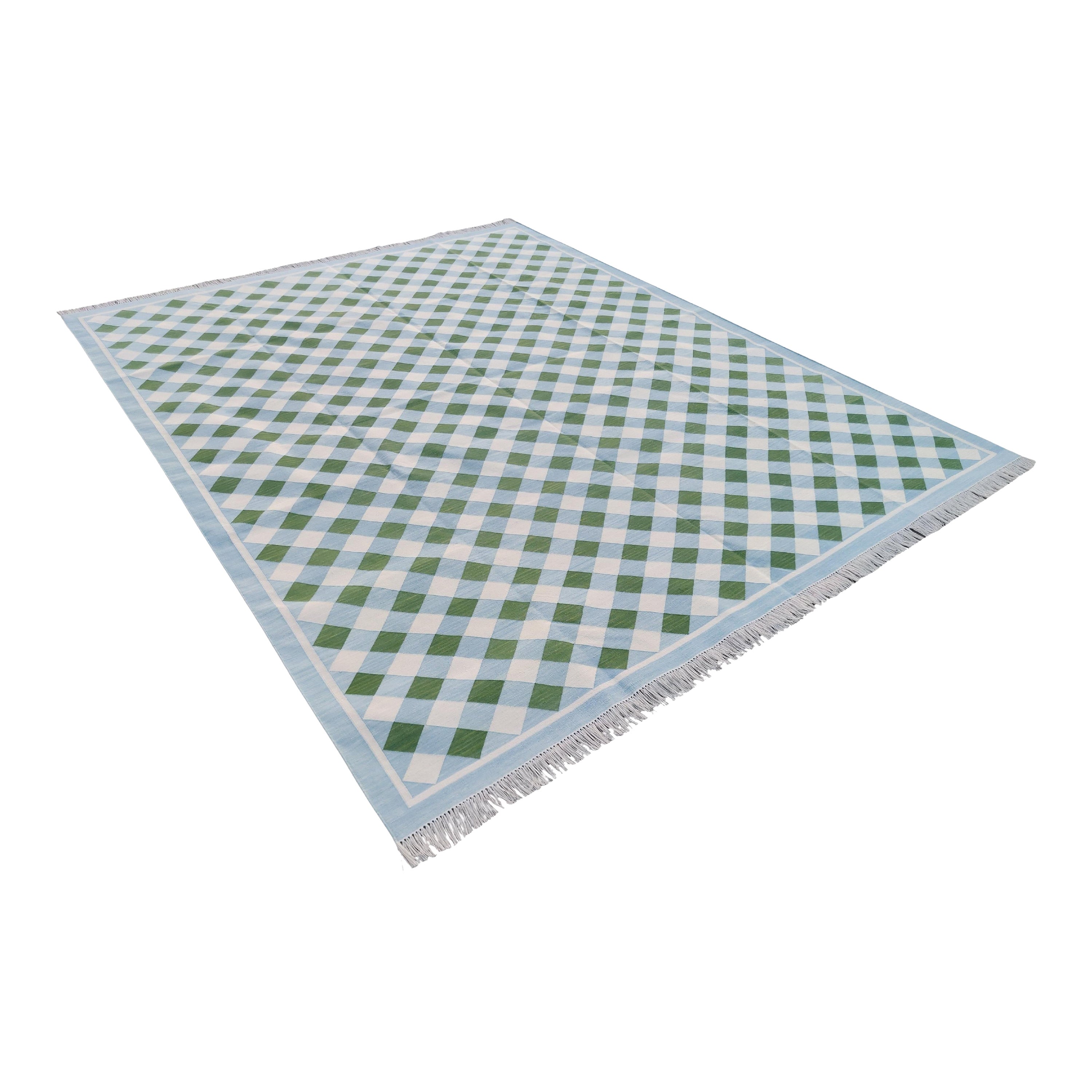 Handgefertigter Flachgewebe-Teppich aus Baumwolle, grüner und blau karierter indischer Dhurrie-Teppich