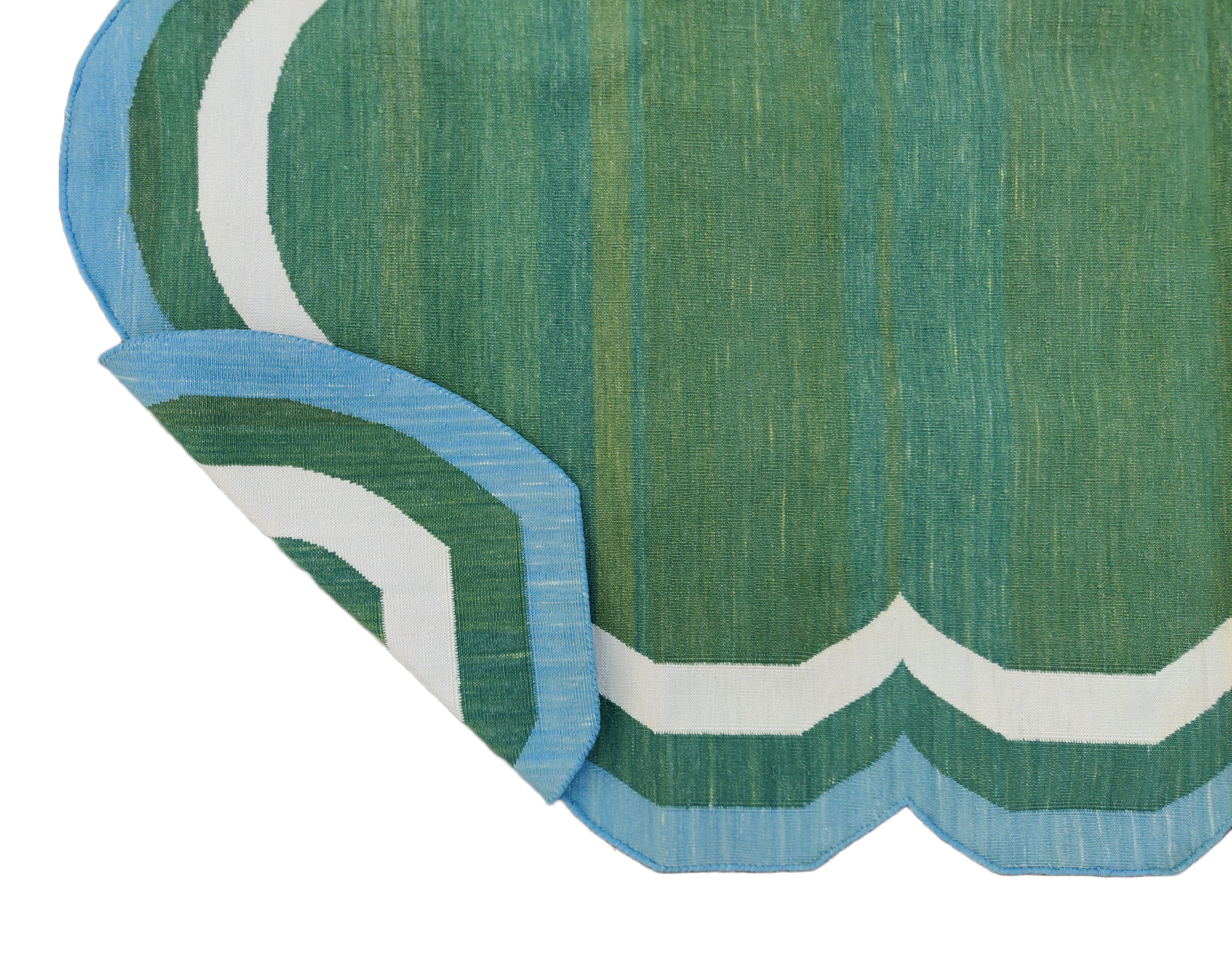 Handmade Cotton Area Flat Weave Rug, Green And Blue Scalloped Indian Dhurrie Rug For Sale 4
