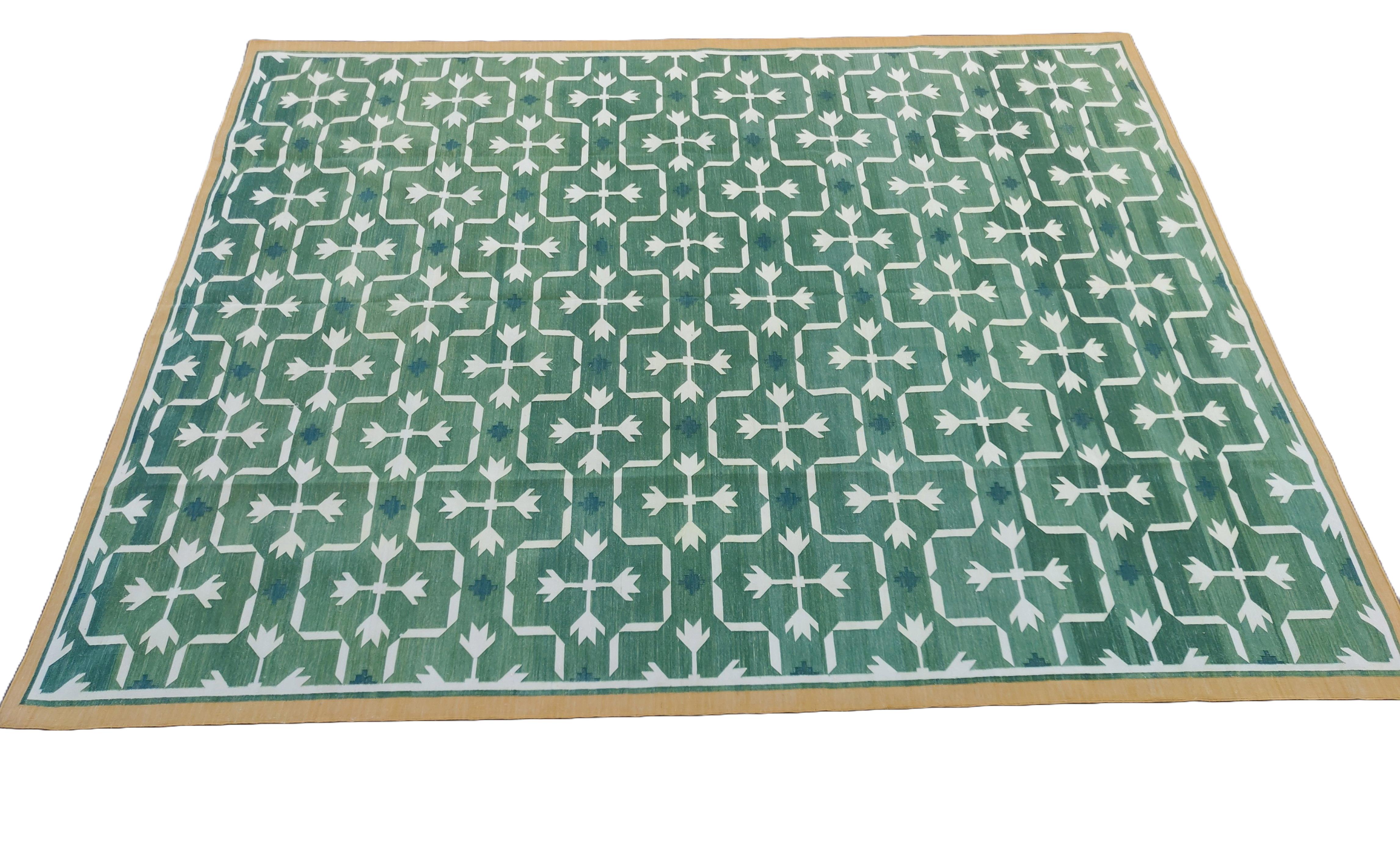 Hand-Woven Handmade Cotton Area Flat Weave Rug, Green And White Leaf Pattern Indian Dhurrie For Sale