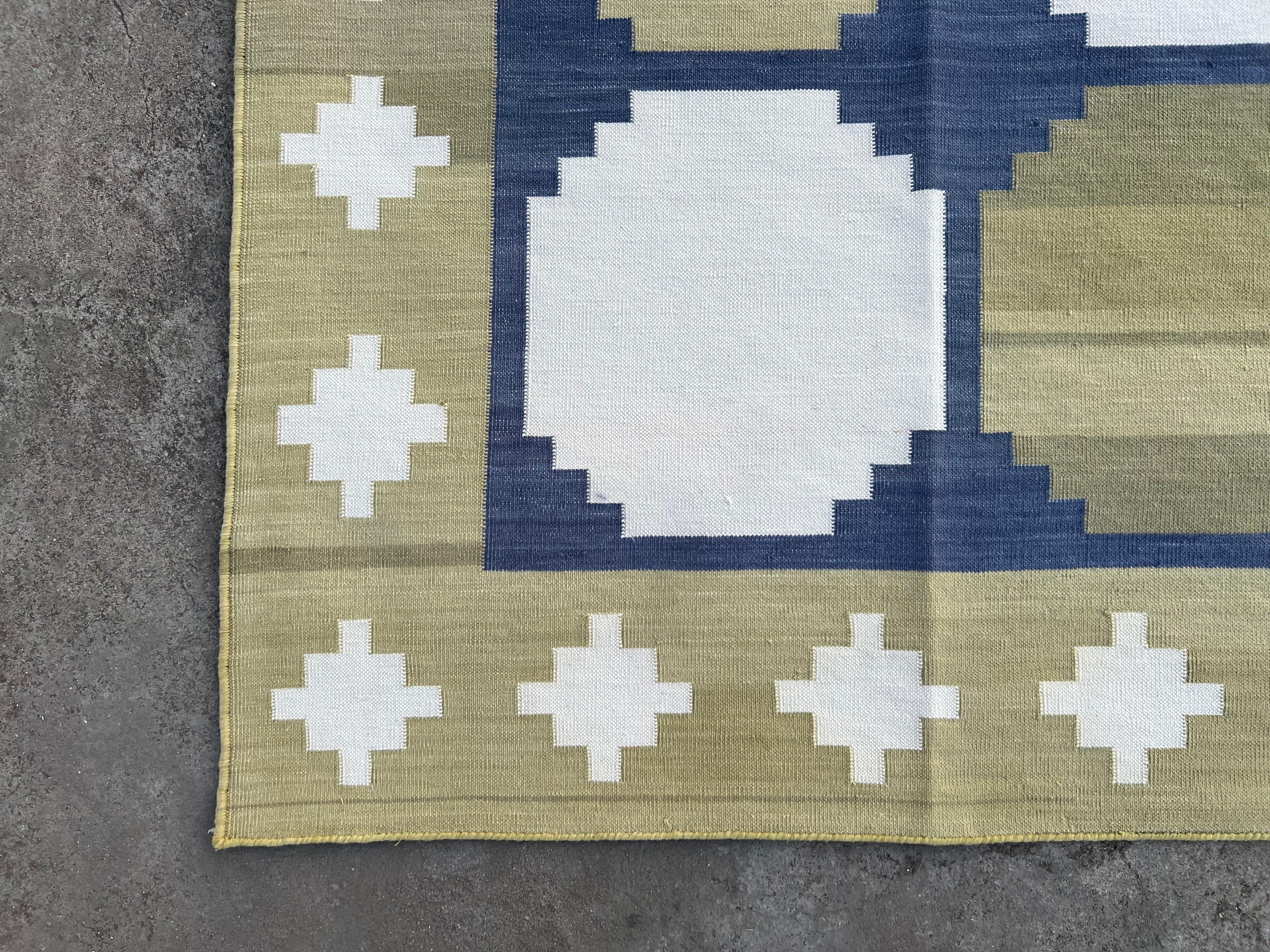 Handmade Cotton Area Flat Weave Rug, 6x9 Green And Blue Geometric Indian Dhurrie For Sale 4