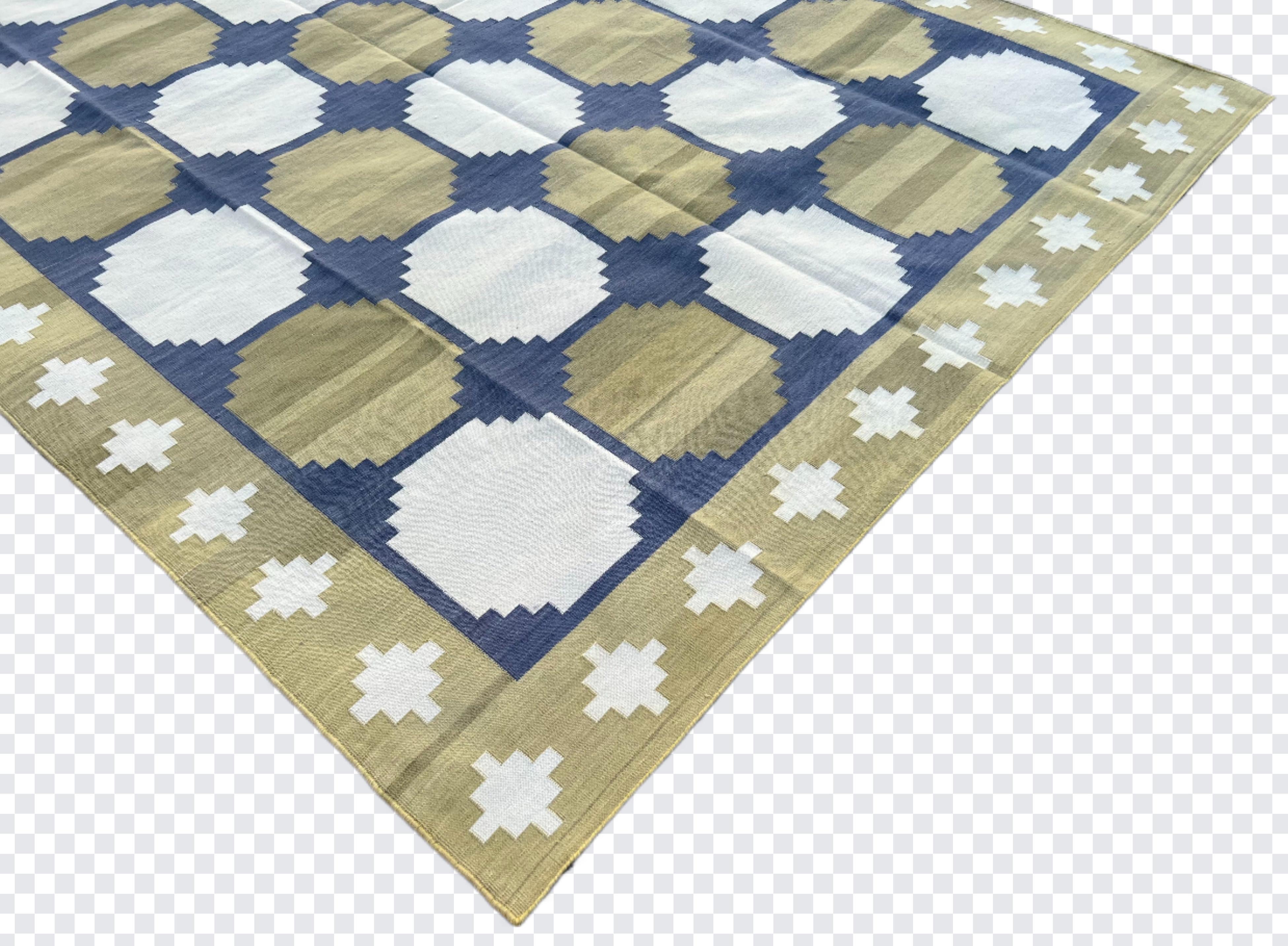 Mid-Century moderno Tappeto a trama piatta in cotone fatto a mano, 6x9 Greene & Greene Blu Geometrico Indiano Dhurrie in vendita