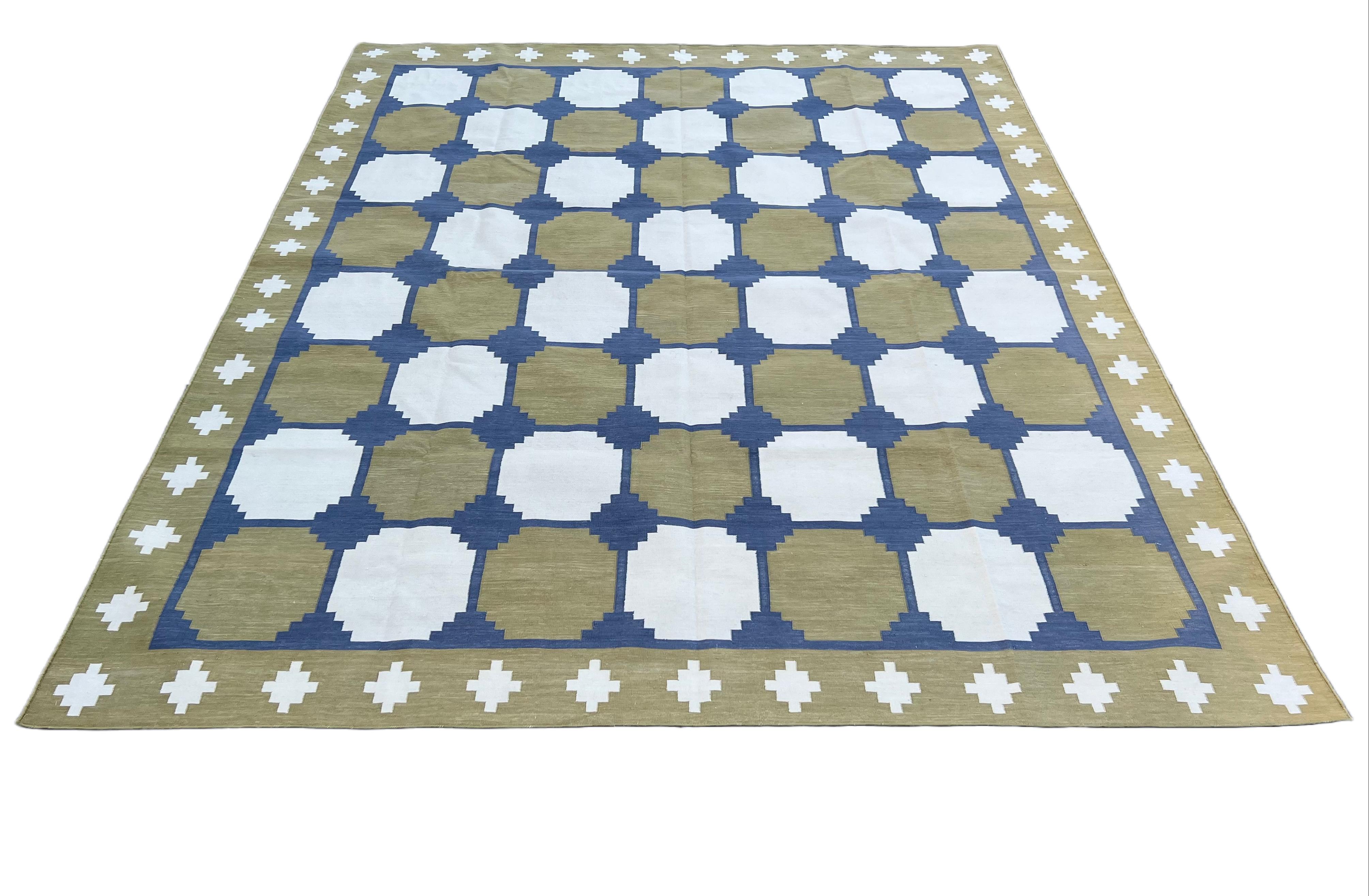 Handmade Cotton Area Flat Weave Rug, Green & Blue Geometric Tile Indian Dhurrie In New Condition For Sale In Jaipur, IN