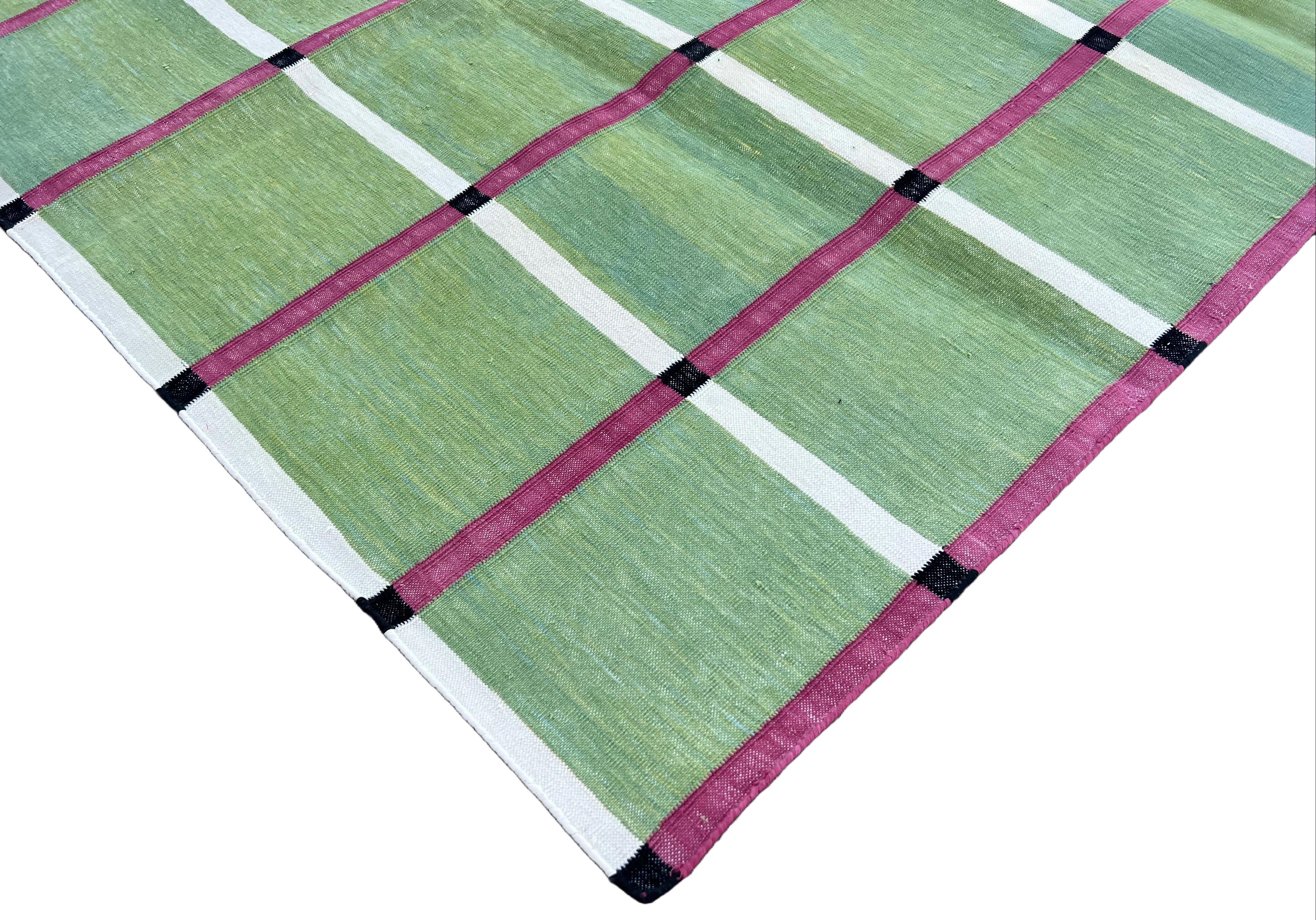 Mid-Century Modern Handmade Cotton Area Flat Weave Rug, Green, Pink Windowpane Check Indian Dhurrie For Sale