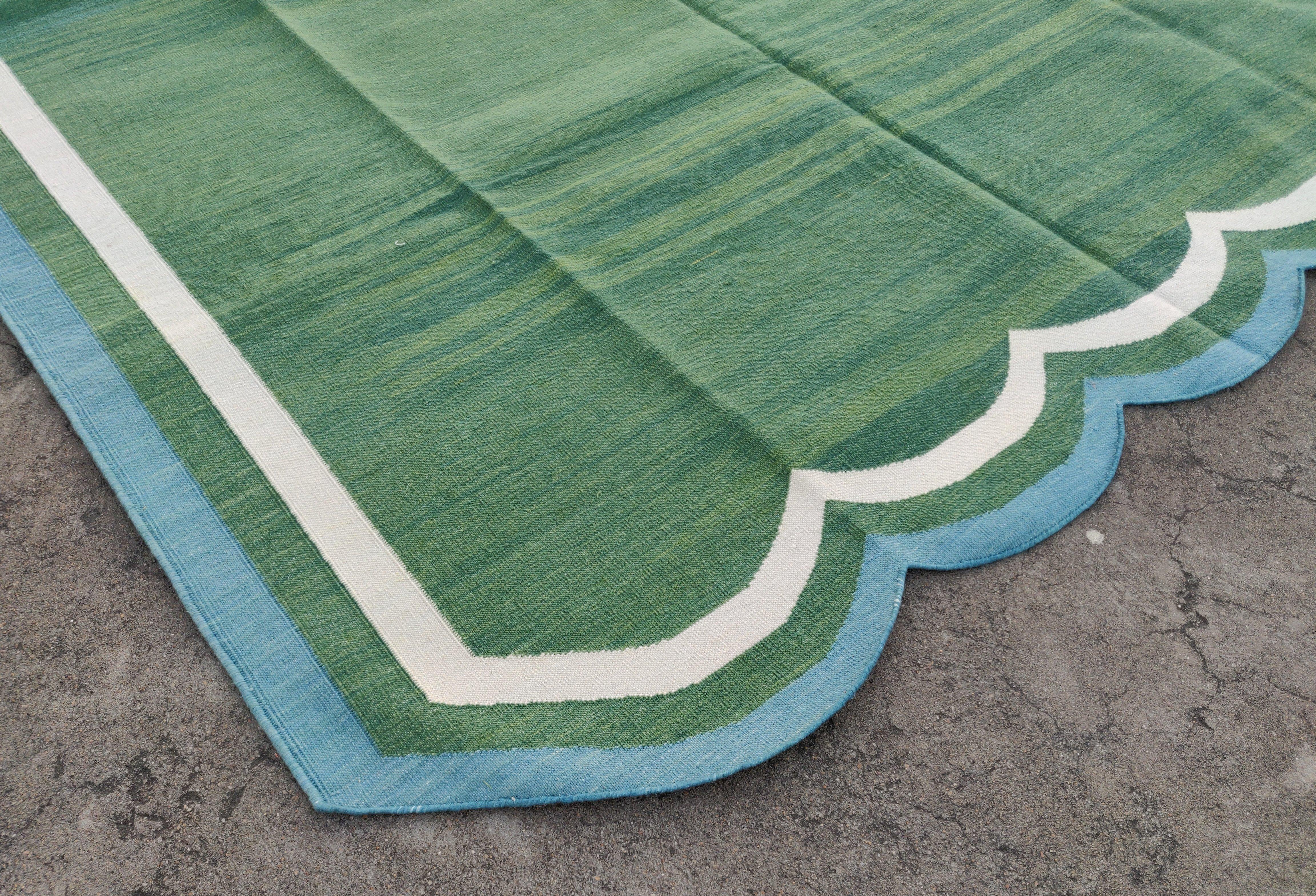 Mid-Century Modern Handmade Cotton Area Flat Weave Rug, Green & Teal Blue Scalloped Indian Dhurrie For Sale