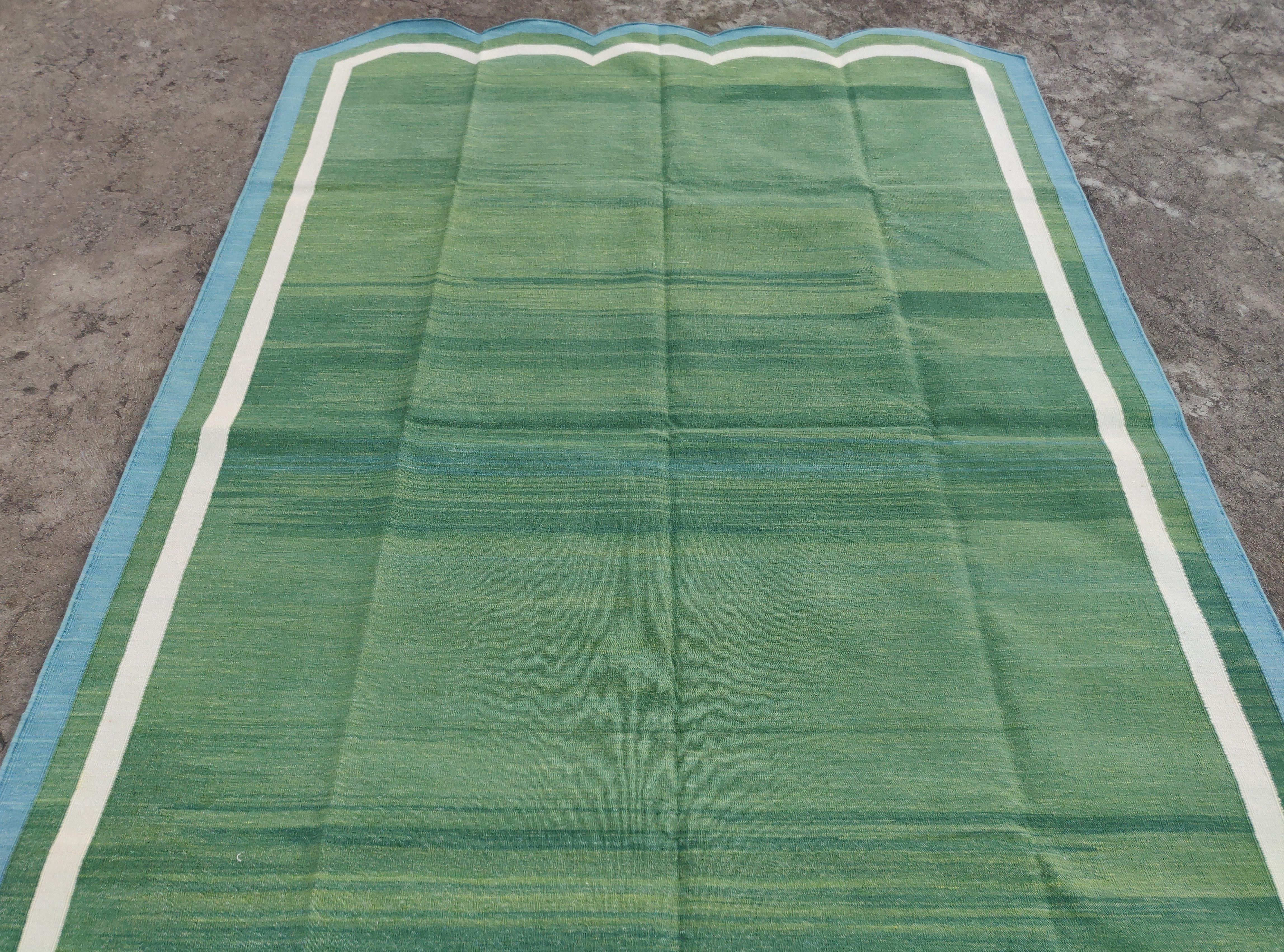 Contemporary Handmade Cotton Area Flat Weave Rug, Green & Teal Blue Scalloped Indian Dhurrie For Sale