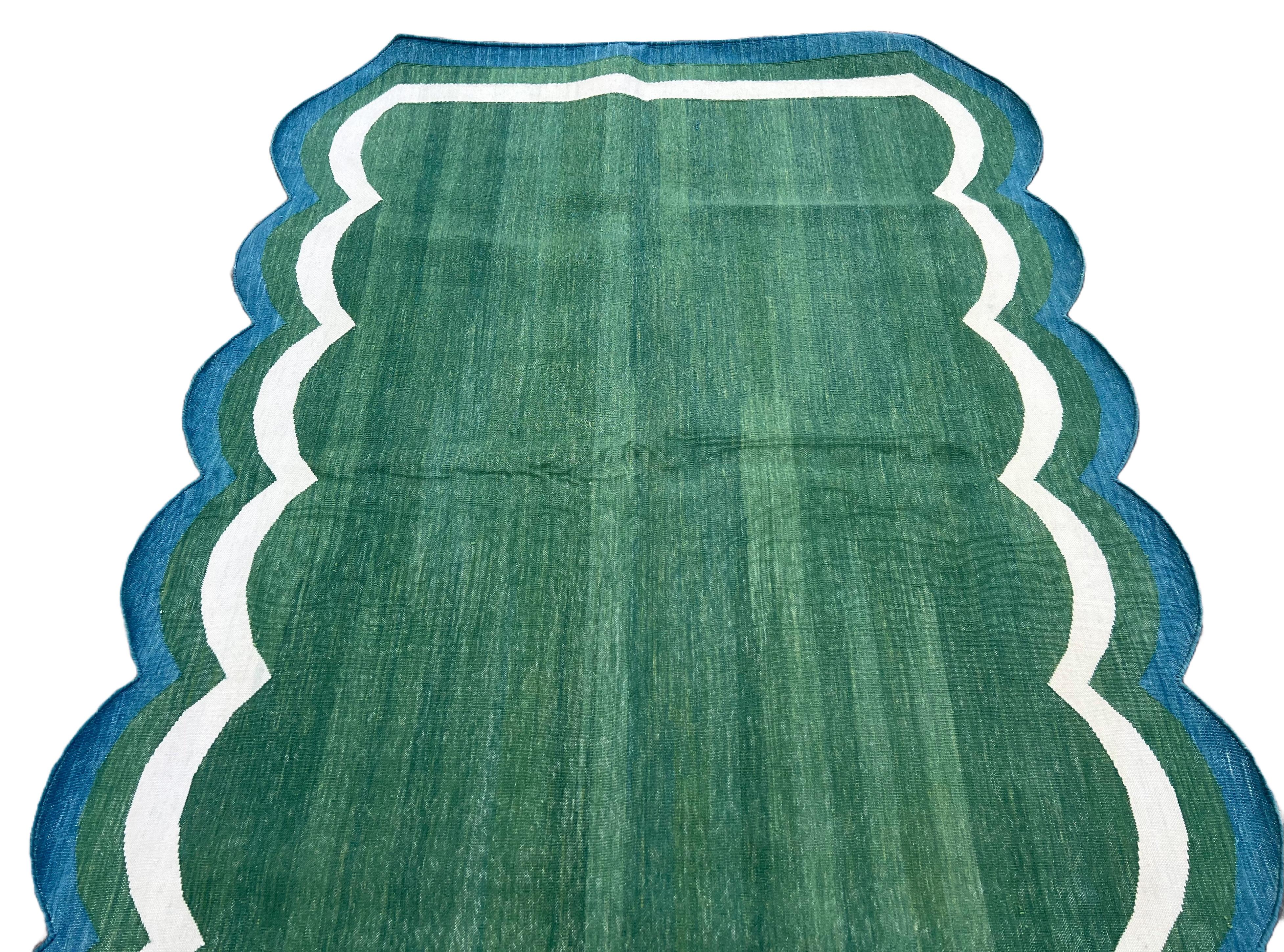 Contemporary Handmade Cotton Area Flat Weave Rug, Green & Teal Blue Scalloped Indian Dhurrie For Sale