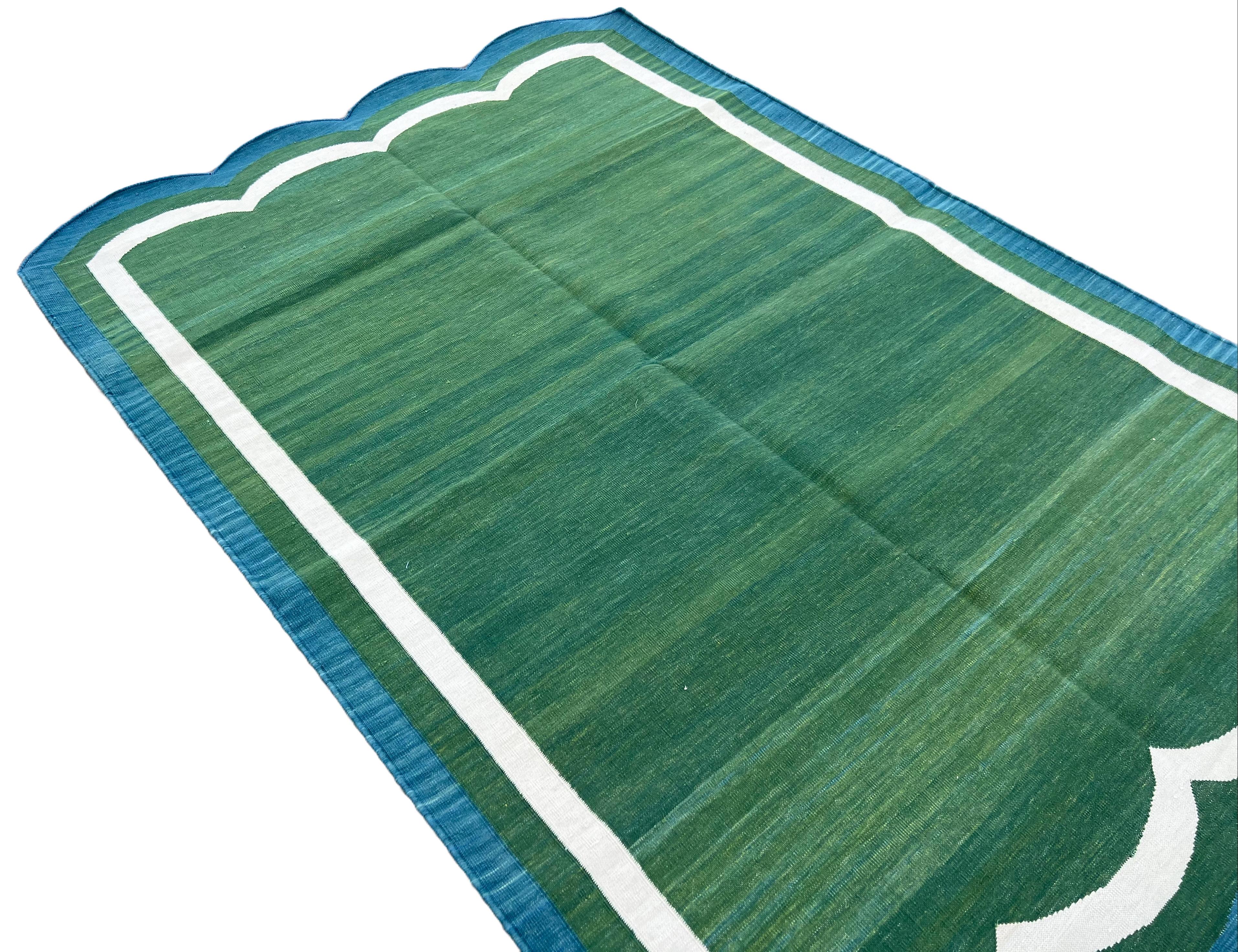Handmade Cotton Area Flat Weave Rug, Green & Teal Blue Scalloped Indian Dhurrie For Sale 2
