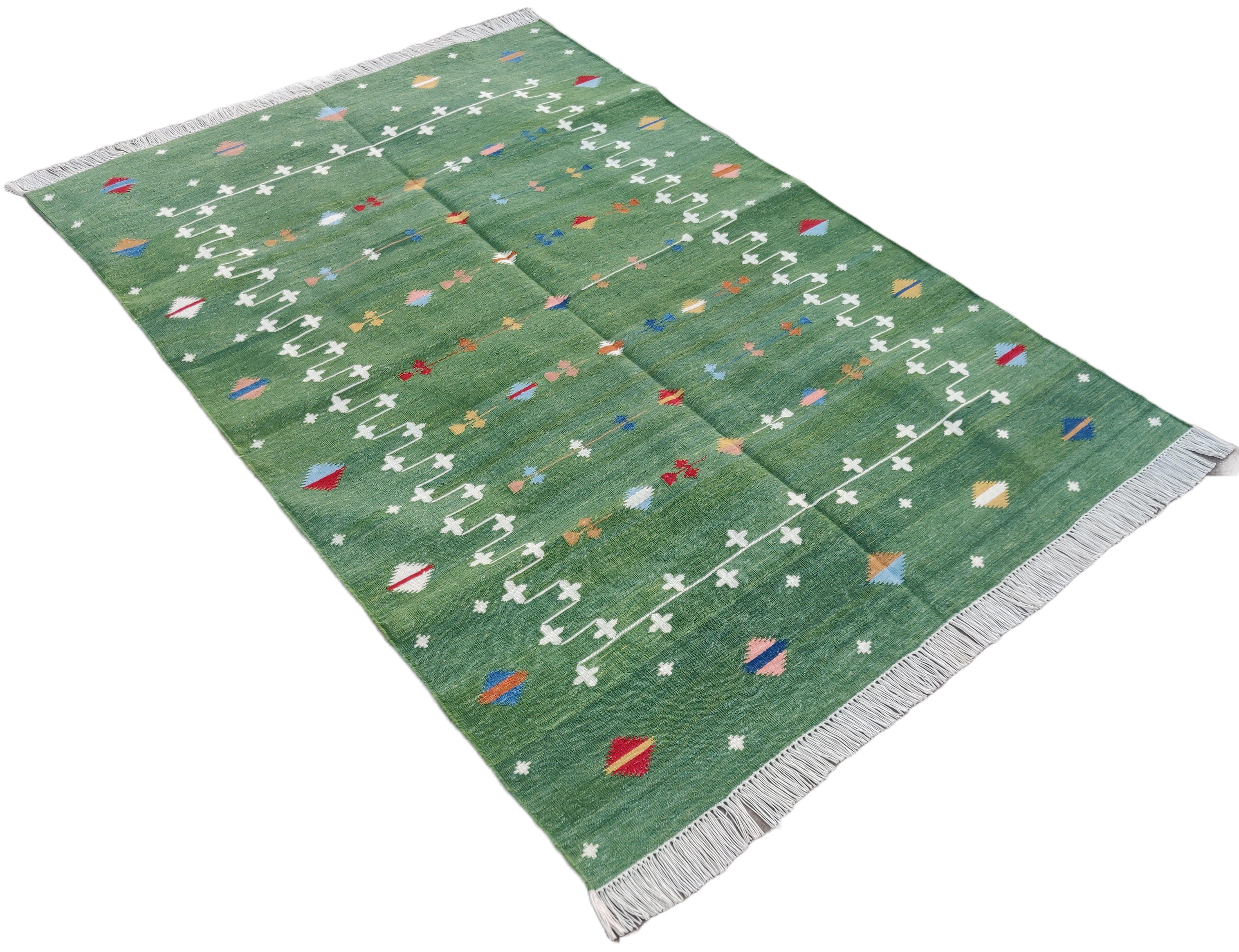 Cotton Vegetable Dyed Forest Green Shooting Star Rug-4'x6'
These special flat-weave dhurries are hand-woven with 15 ply 100% cotton yarn. Due to the special manufacturing techniques used to create our rugs, the size and color of each piece may vary