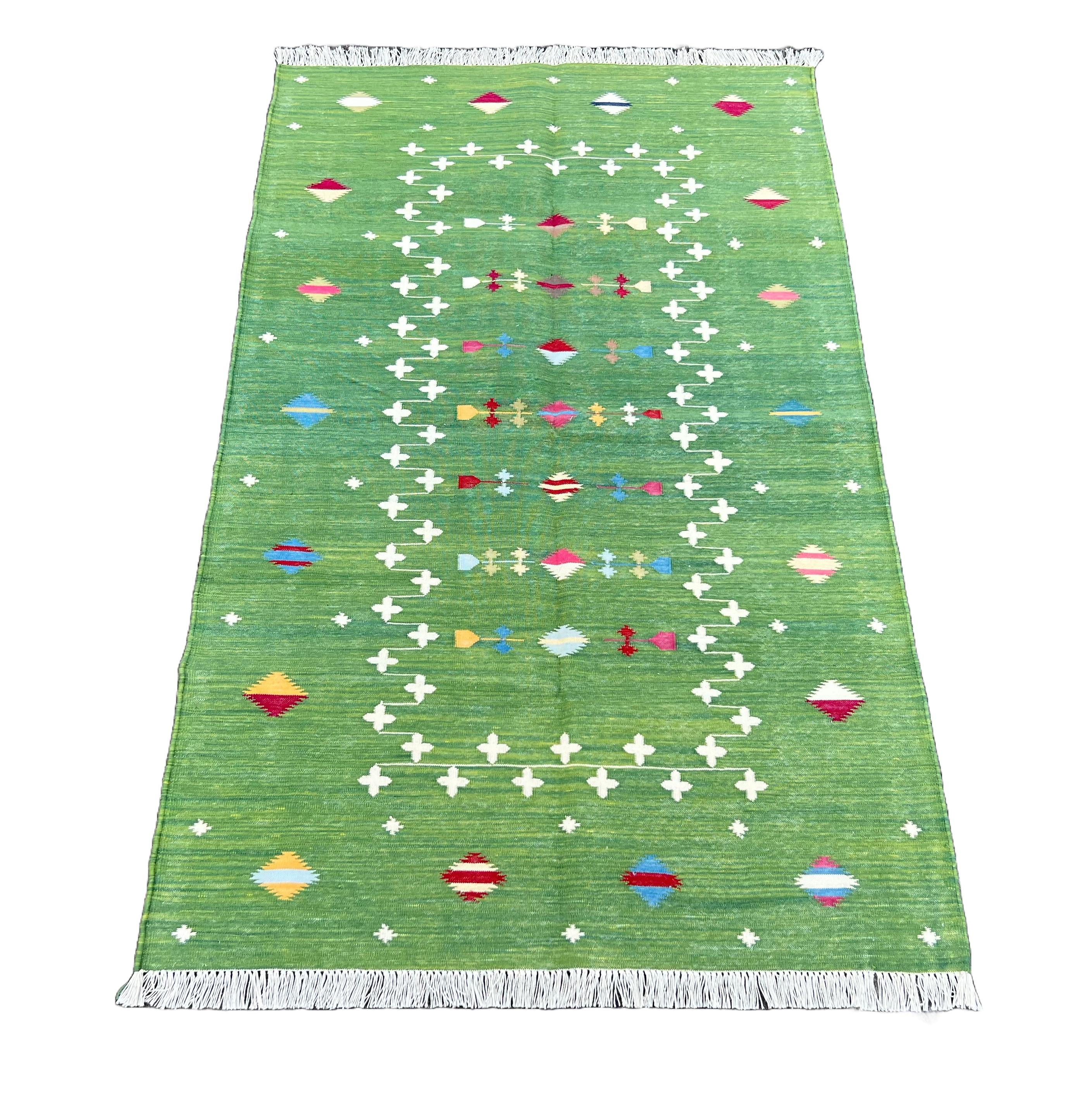 Contemporary Handmade Cotton Area Flat Weave Rug, 3x5 Green Shooting Star Indian Dhurrie Rug For Sale