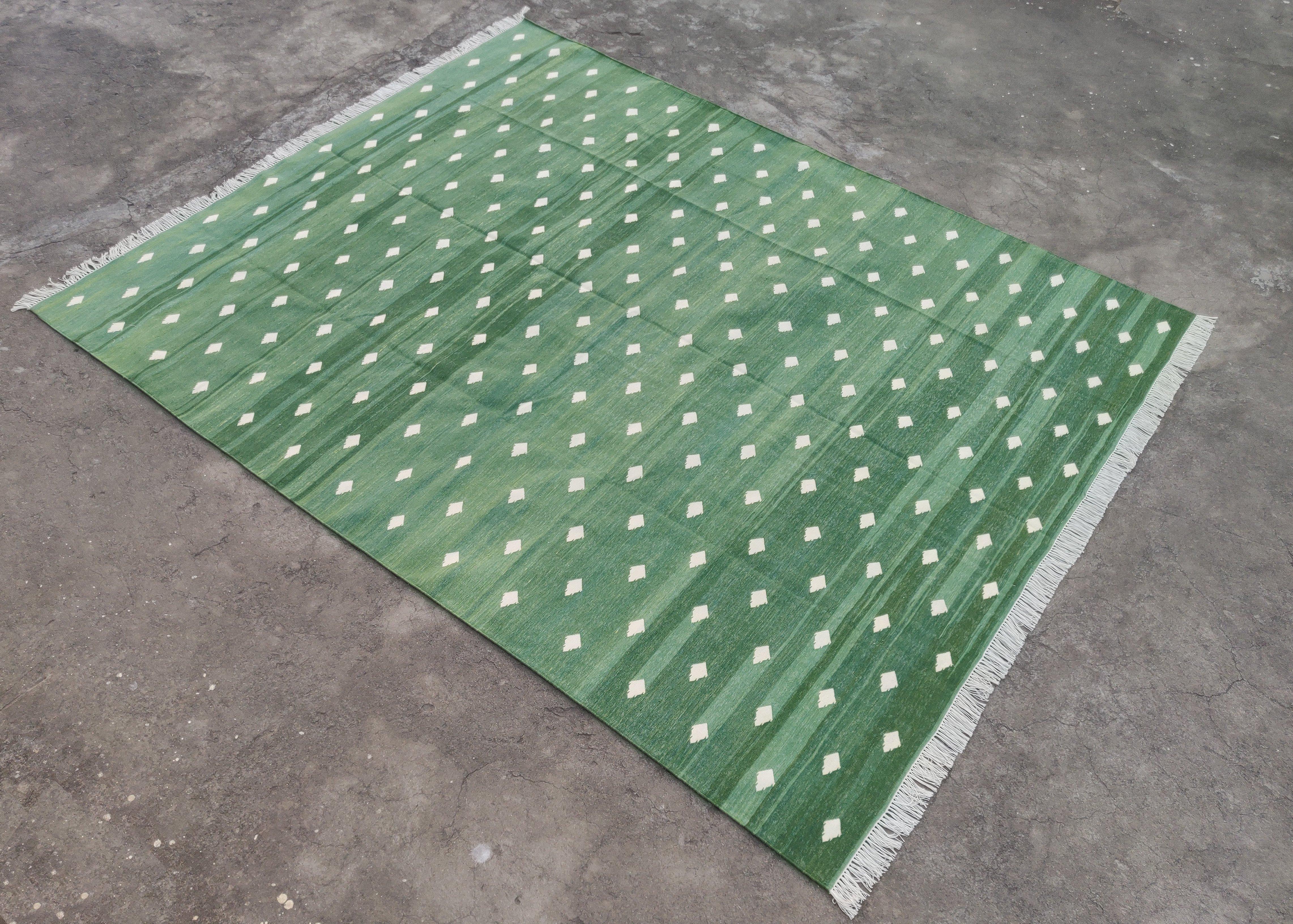 Handmade Cotton Area Flat Weave Rug, Green & White Leaf Patterned Indian Dhurrie For Sale 4