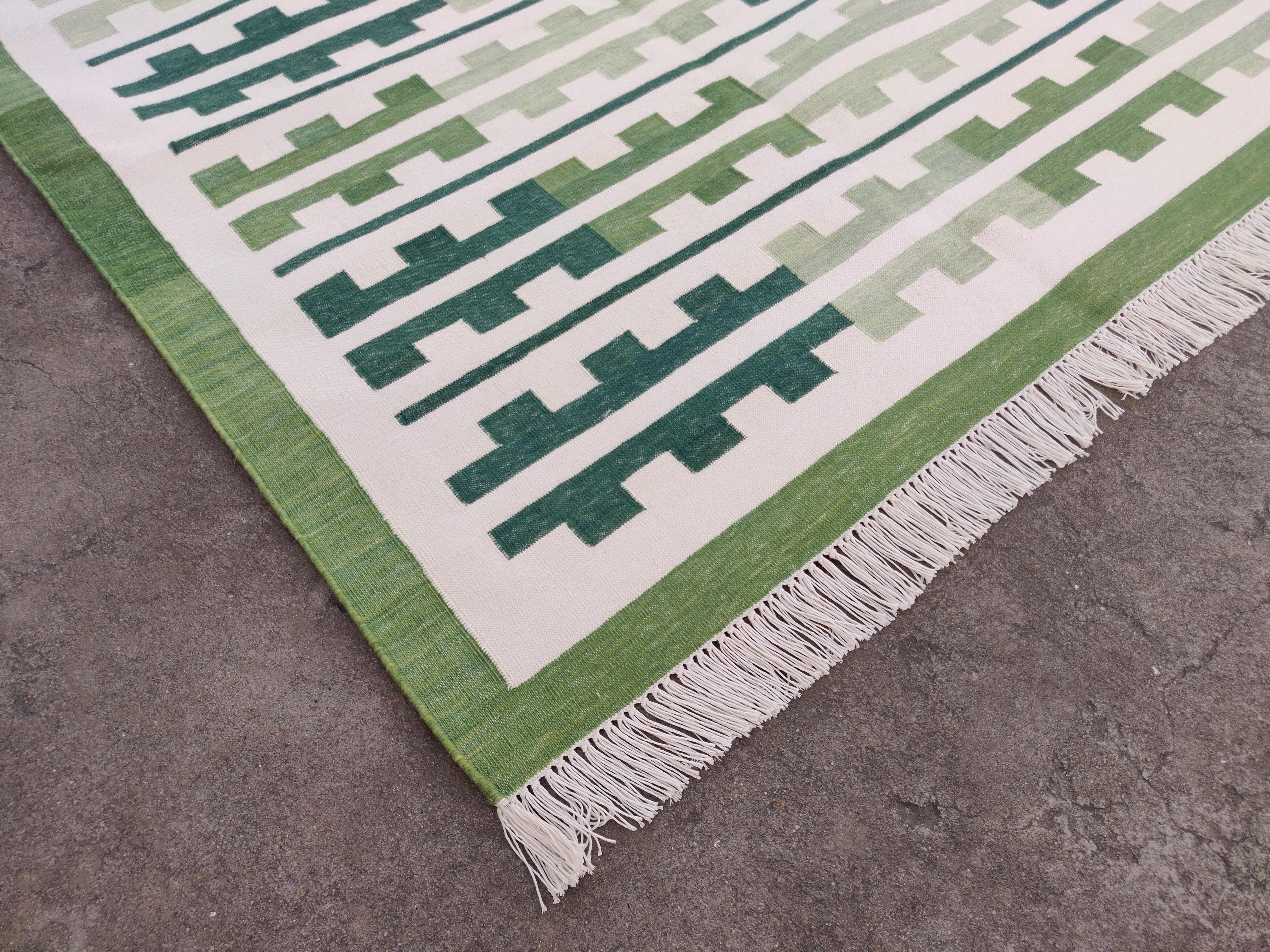 Handmade Cotton Area Flat Weave Rug, Green, White Marianne Indian Stripe Dhurrie For Sale 2