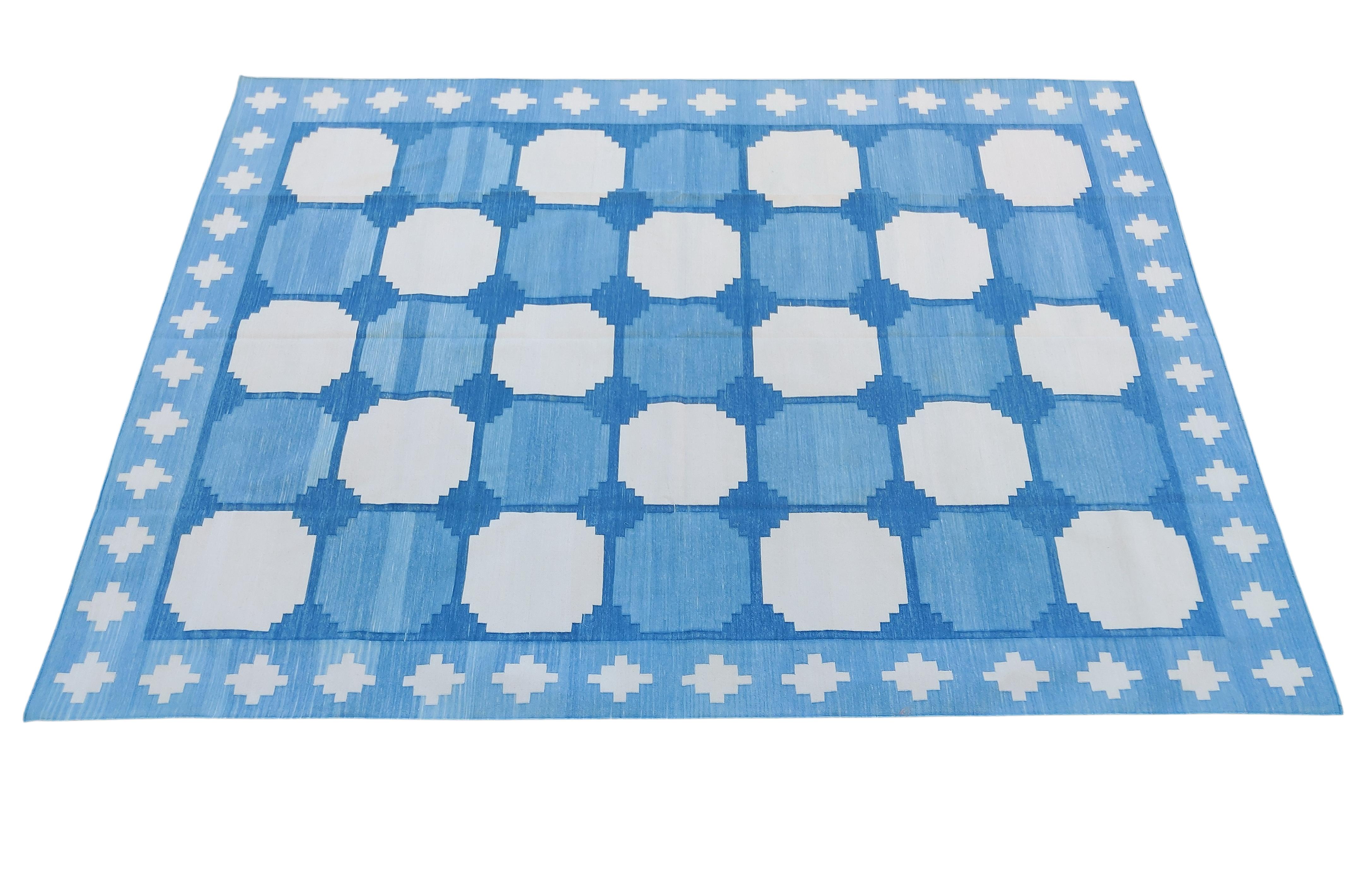 Handmade Cotton Flat Weave Rug, 8x10 Blue And White Tile Pattern Indian Dhurrie For Sale 5