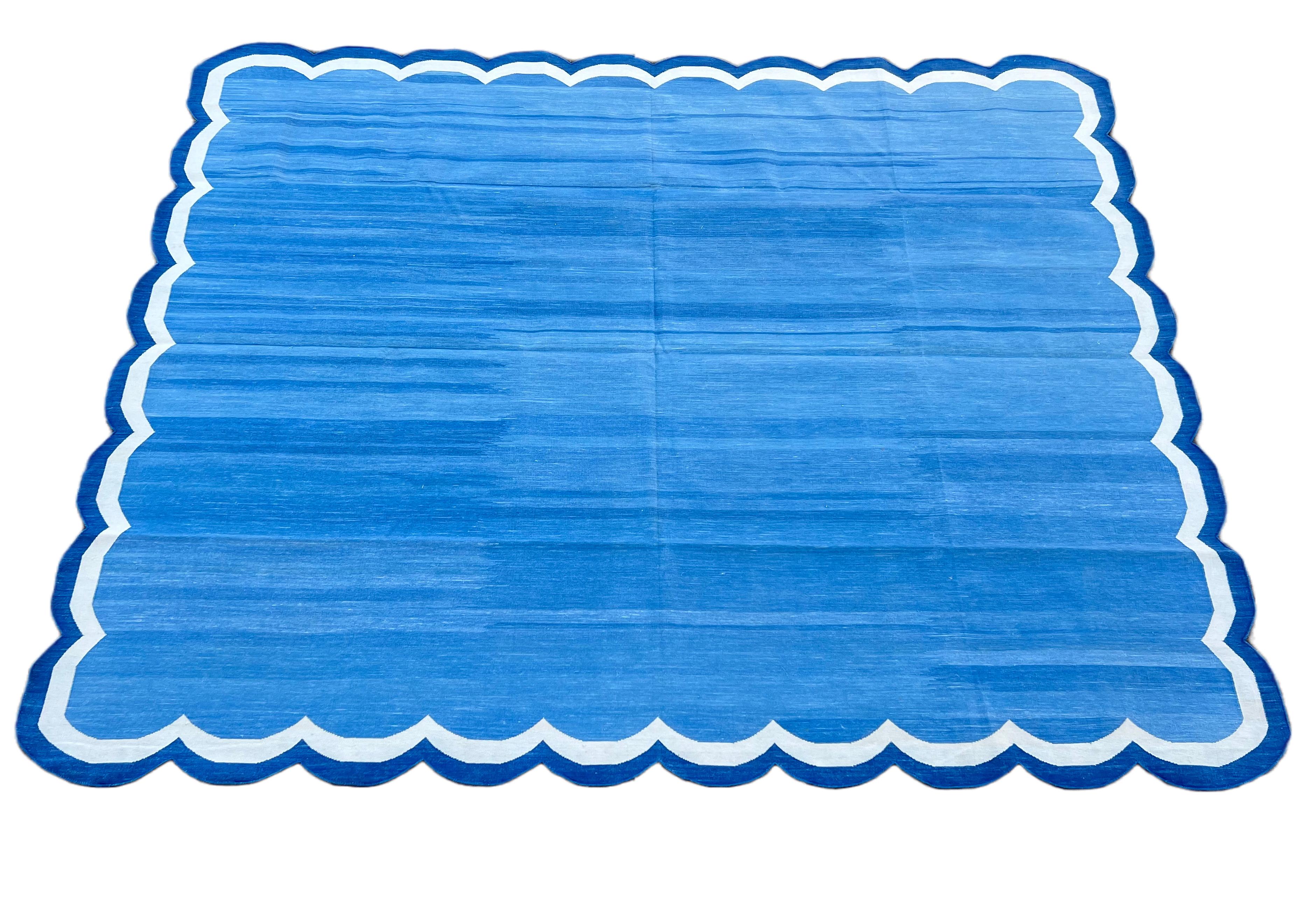 Handmade Cotton Area Flat Weave Rug, Indigo Blue & White Scallop Indian Dhurrie For Sale 5