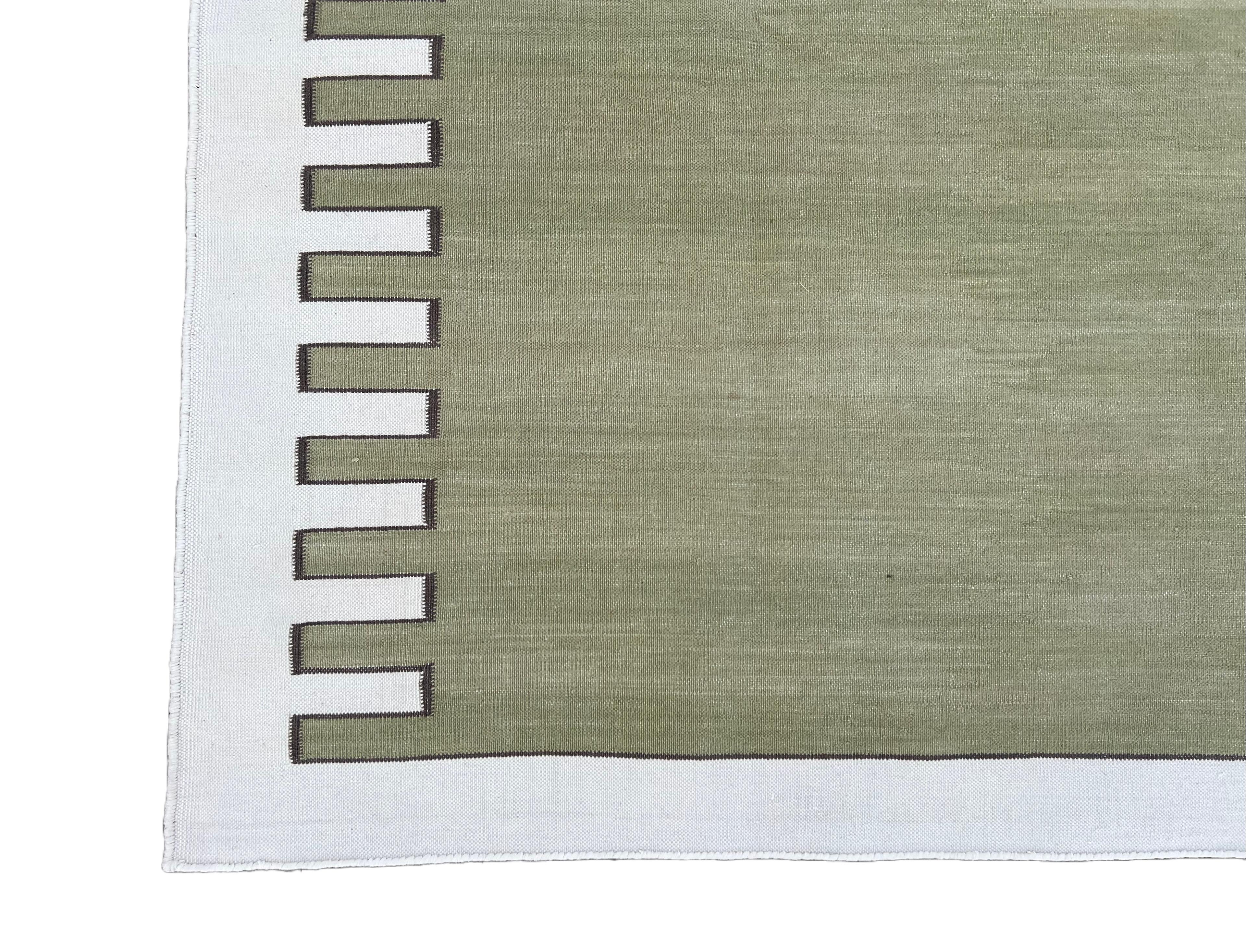 Handmade Cotton Area Flat Weave Rug, Olive Green & Cream Zig Zag Striped Dhurrie For Sale 3