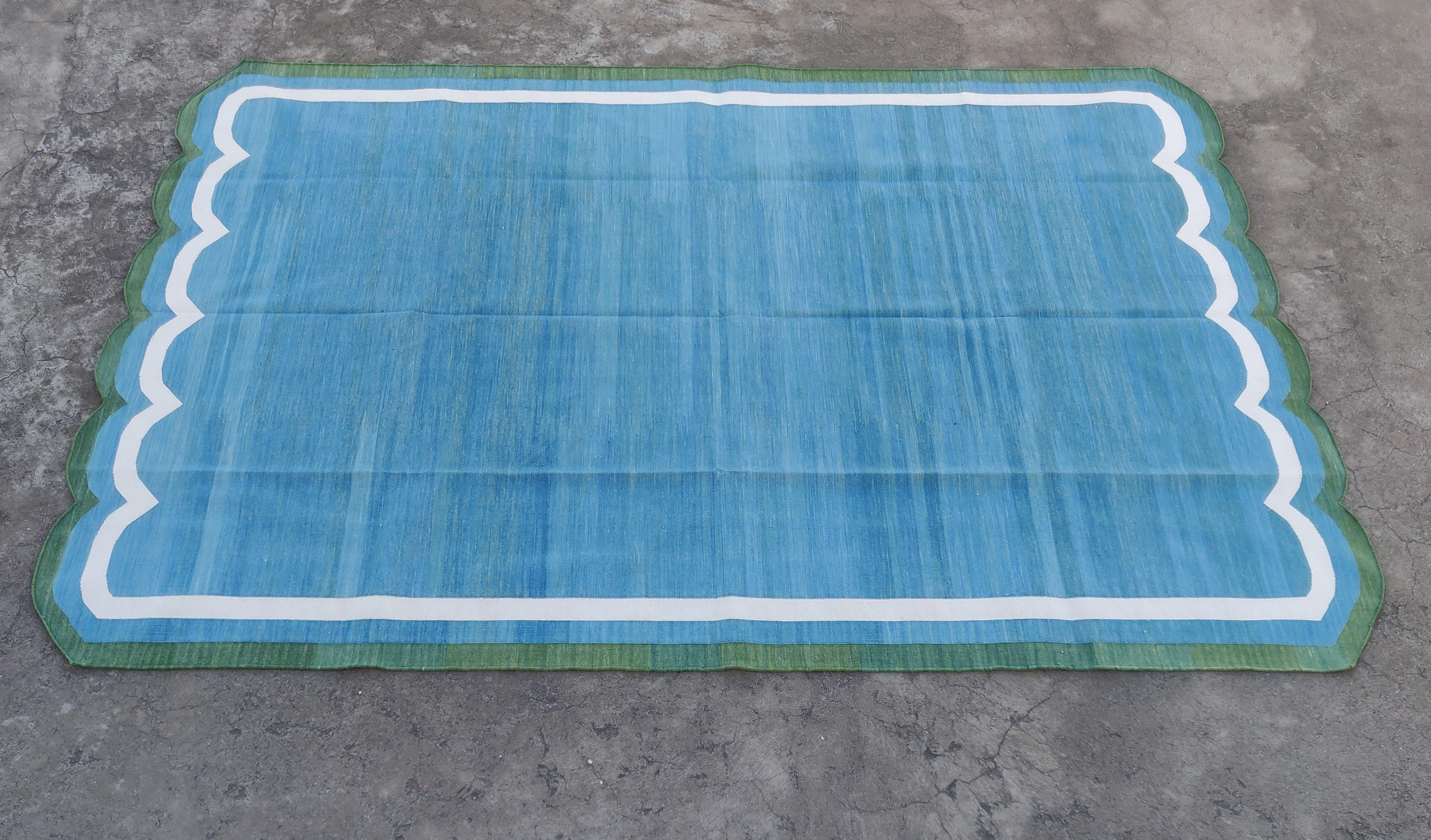 Handmade Cotton Area Flat Weave Rug, Teal Blue & Green Scalloped Indian Dhurrie For Sale 6