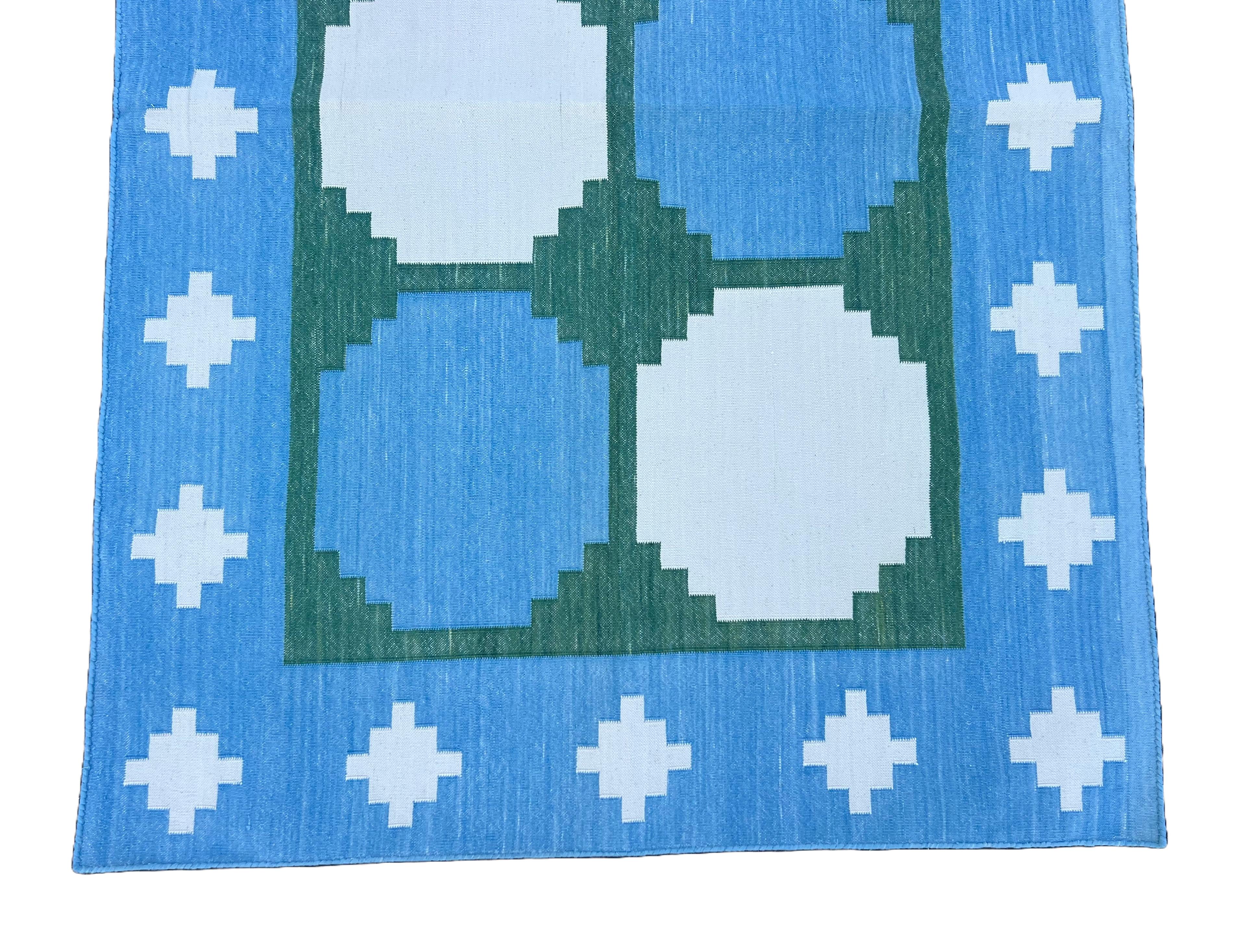 Cotone Runner a tessitura piatta in cotone fatto a mano, 3x9 Blue and Green Tile Indian Dhurrie in vendita