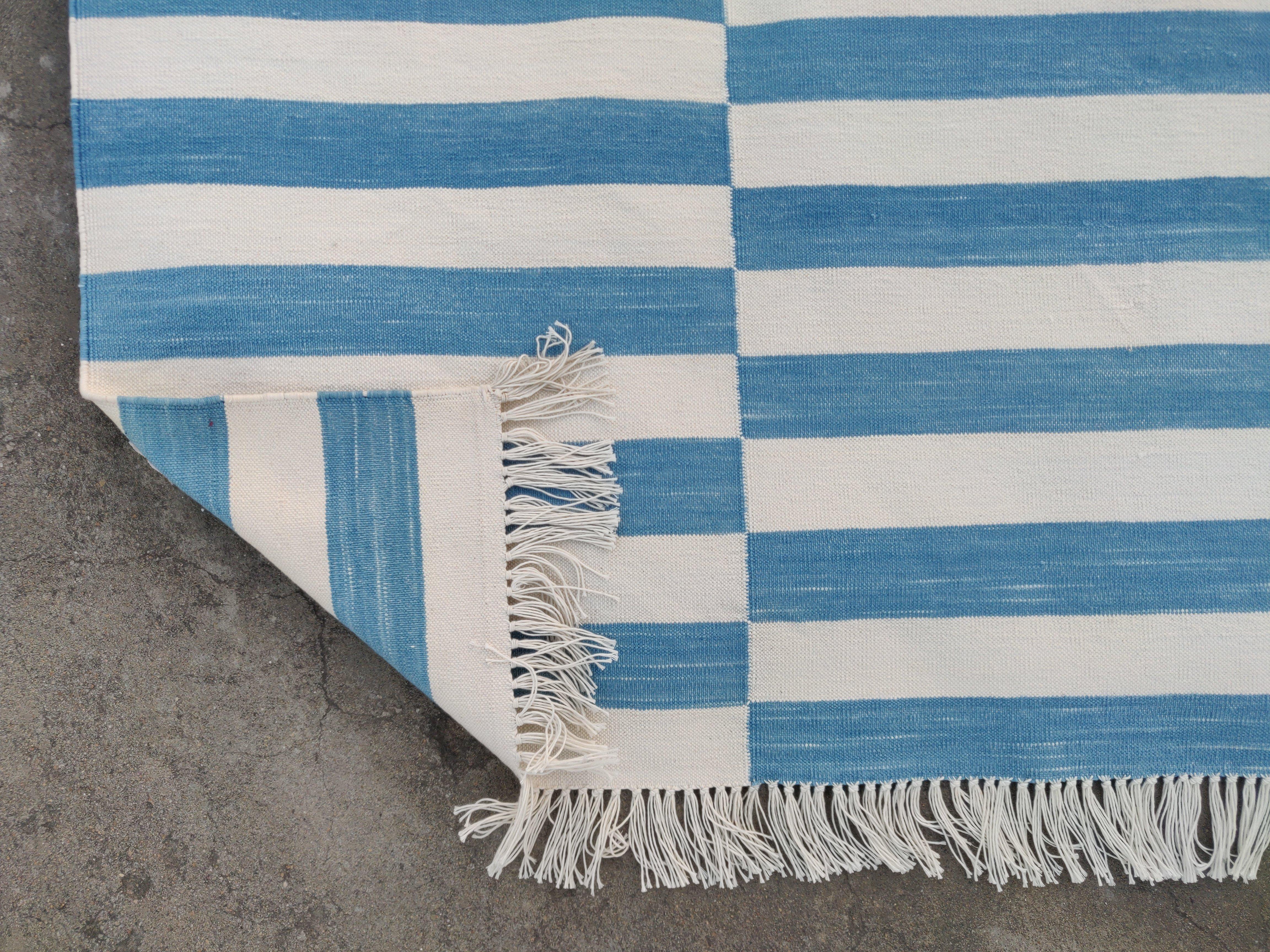 Handmade Cotton Area Flat Weave Runner, 2x6 Blue And White Stripe Indian Dhurrie For Sale 4
