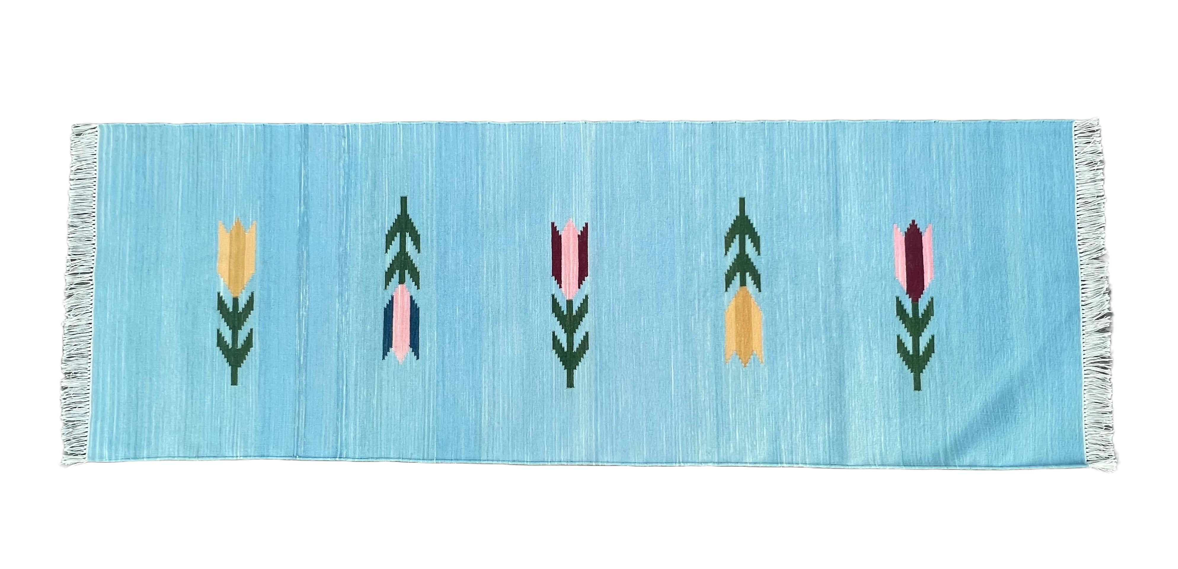 Coton Tapis Dhurrie indien à tissage plat fait à la main, 2x8, à feuilles bleues et vertes en vente