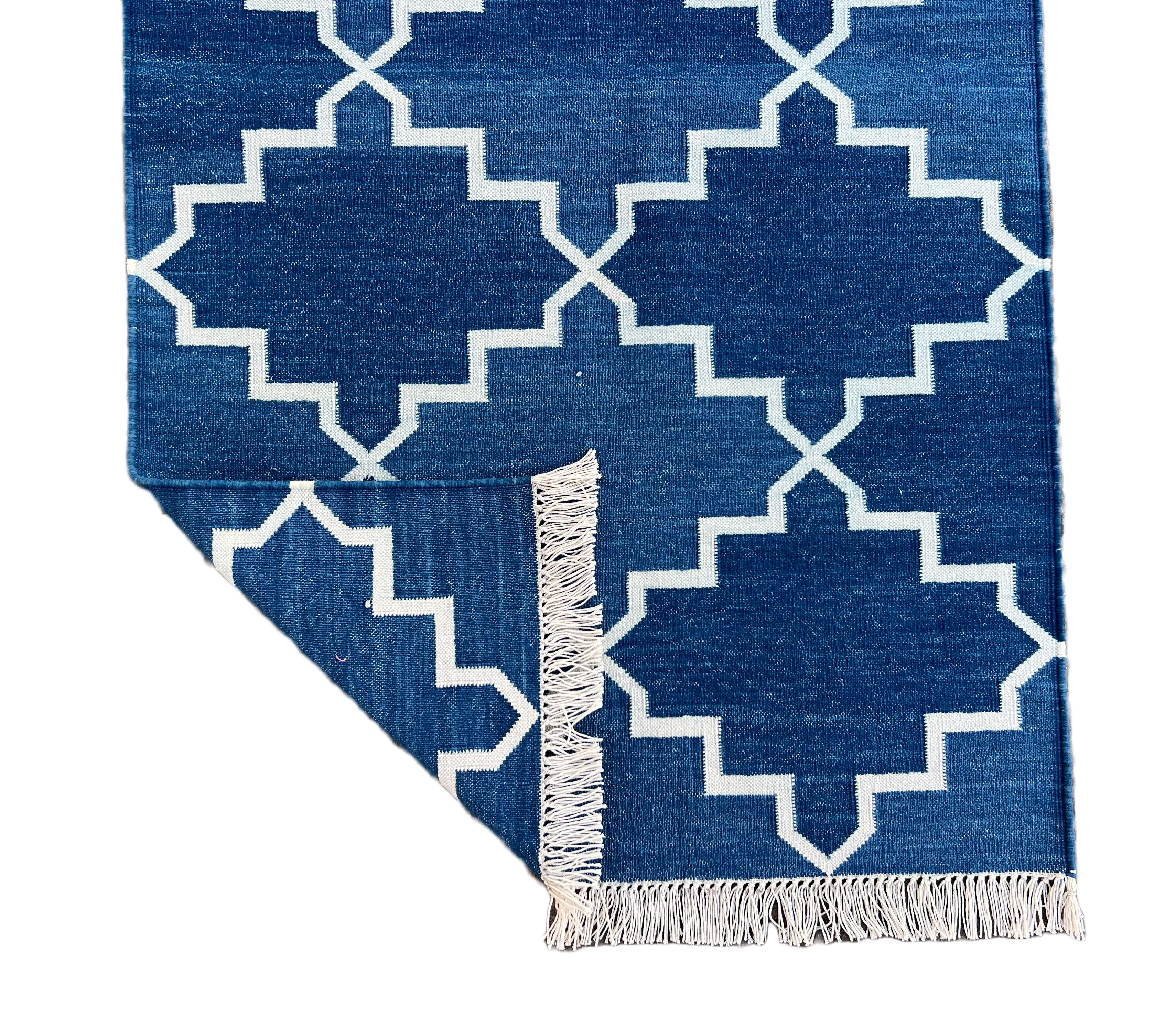 Handmade Cotton Area Flat Weave Runner, 2x8 Blue, White Geometric Indian Dhurrie For Sale 2
