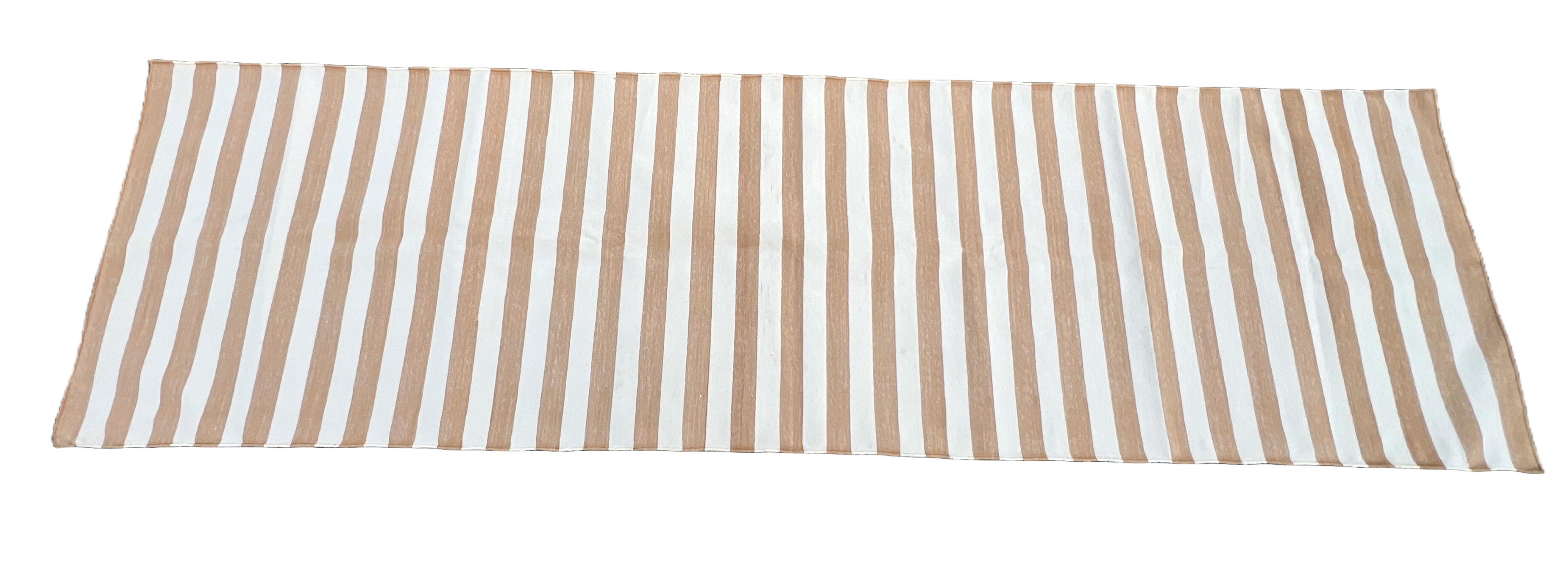 Runner a trama piatta in cotone fatto a mano, 3x10 a righe crema e marrone, indiano Dhurrie in vendita 1