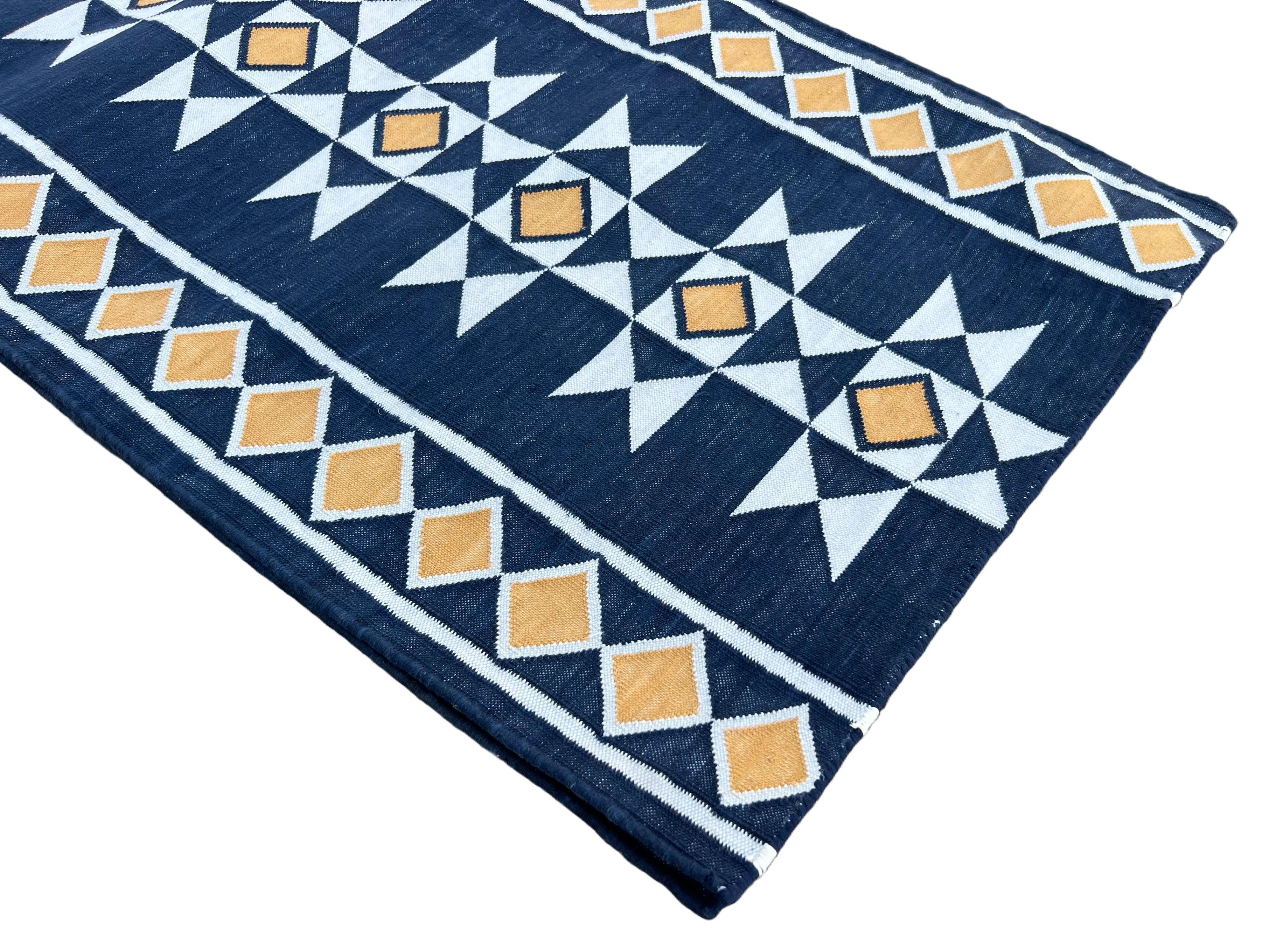 Handmade Cotton Area Flat Weave Runner, Blue And Yellow Geometric Indian Dhurrie In New Condition For Sale In Jaipur, IN