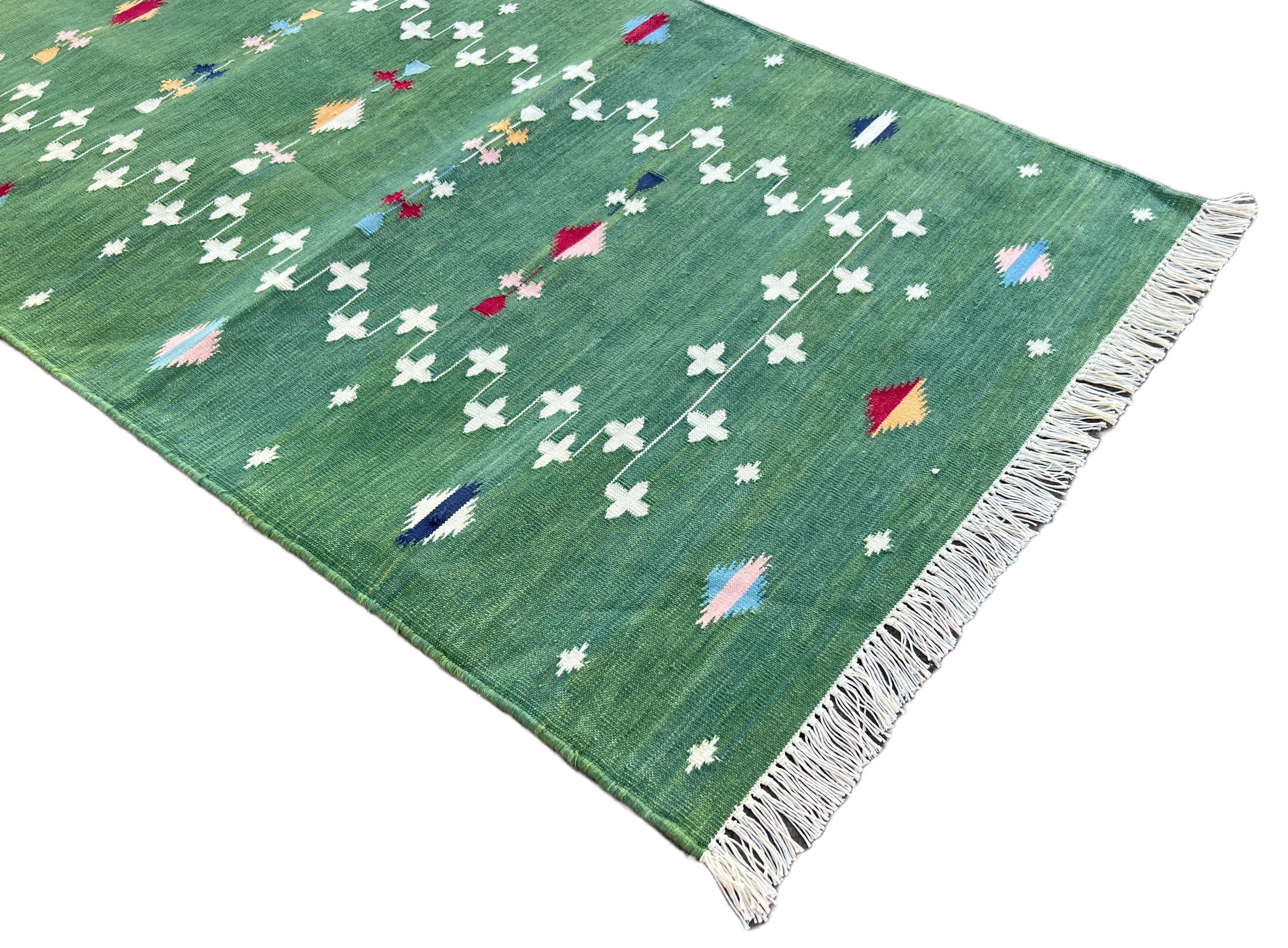 Mid-Century Modern Handmade Cotton Area Flat Weave Runner, Forest Green & White Indian Dhurrie Rug For Sale