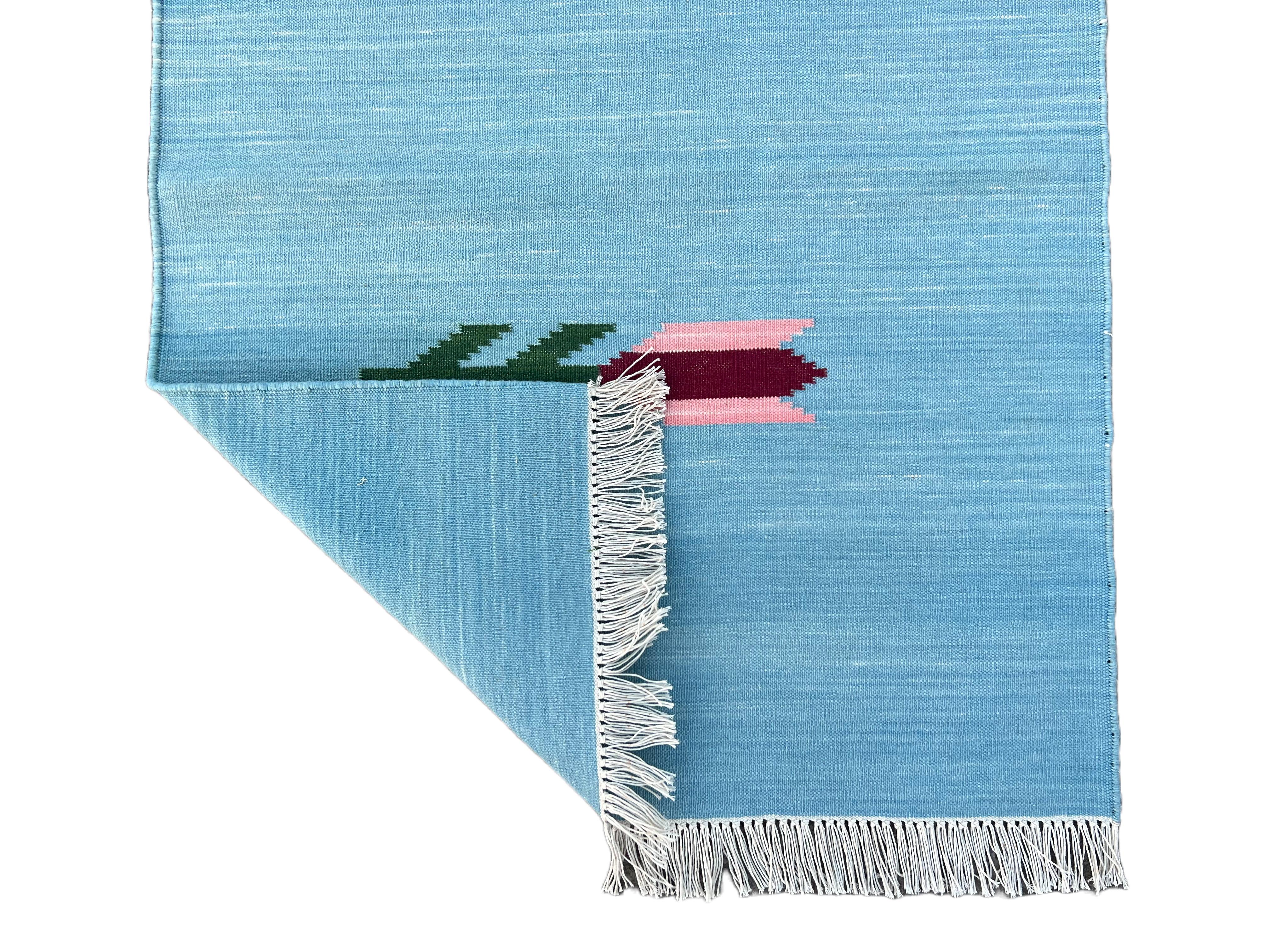 Handgefertigter Flachgewebe-Läufer aus Baumwolle, 2x10 Blauer und grüner Blatt, indischer Dhurrie (21. Jahrhundert und zeitgenössisch) im Angebot