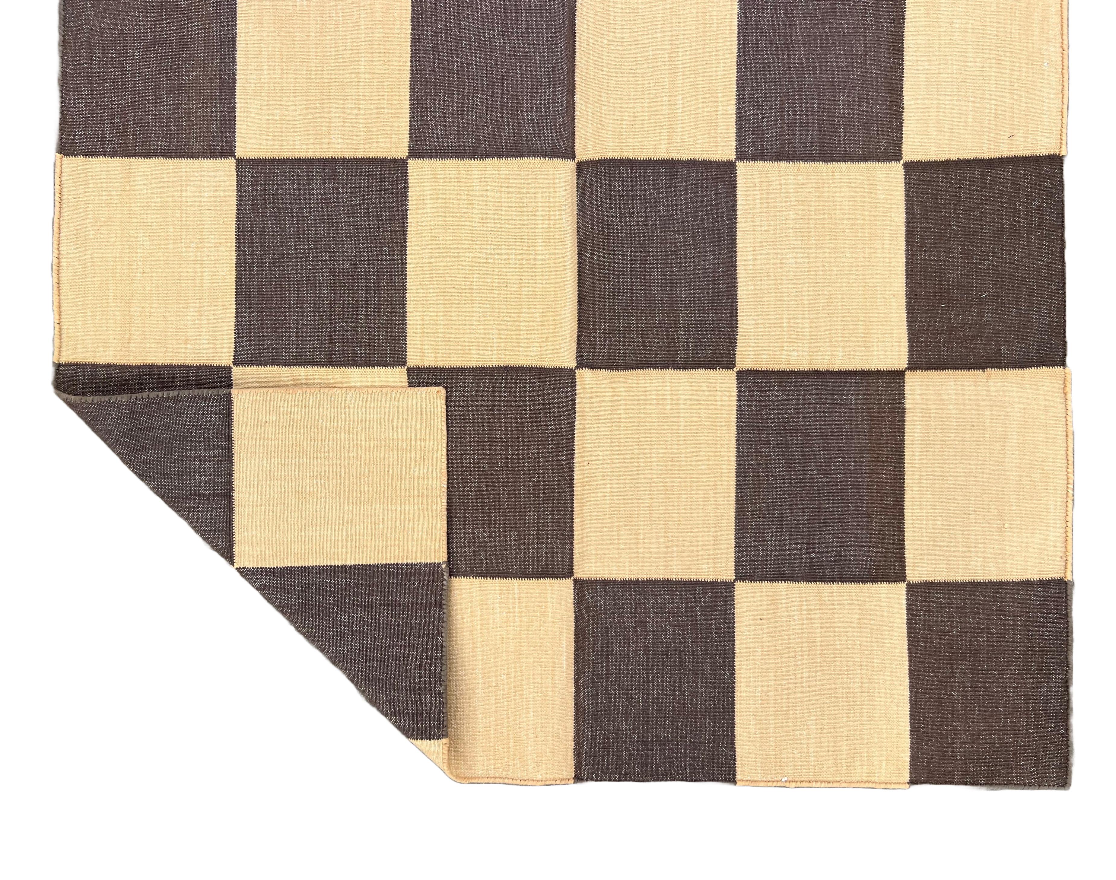 Mid-Century Modern Handmade Cotton Flat Weave Area Rug, 3x5 Brown And Yellow Checked Indian Dhurrie For Sale
