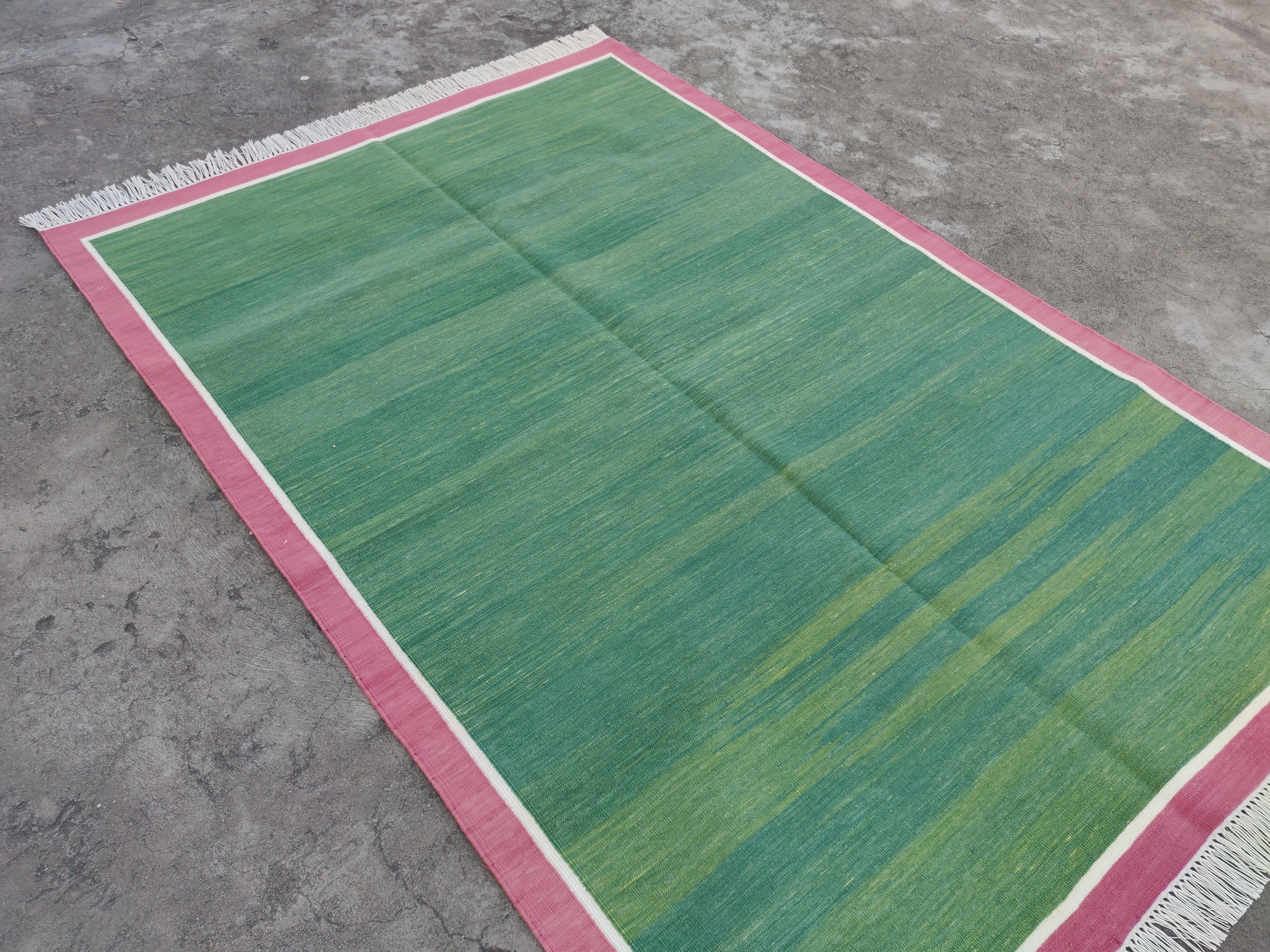 Hand-Woven Handmade Cotton Flat Weave Area Rug, 4x6 Green And Pink Indian Dhurrie Kilim Rug For Sale