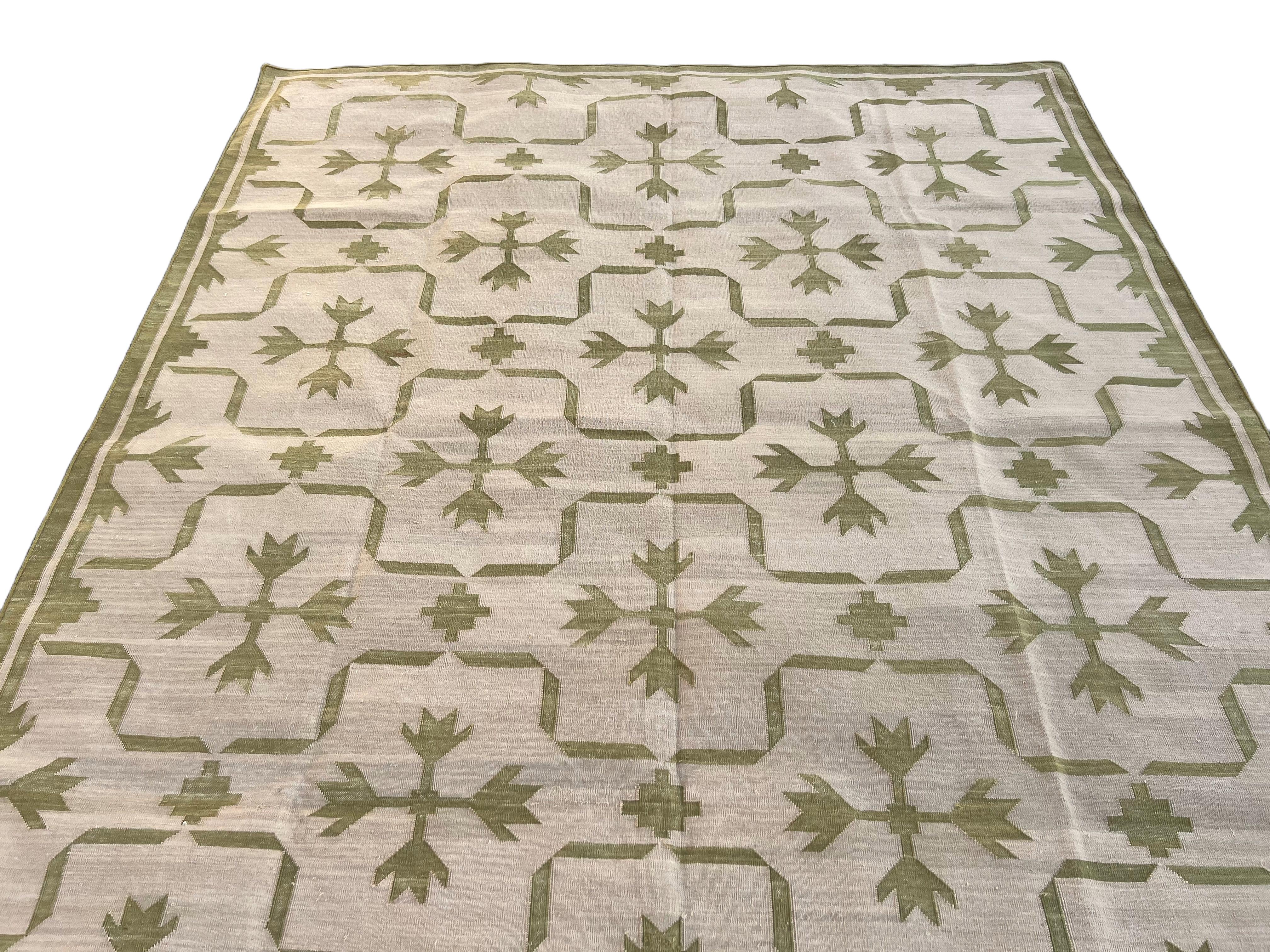 Contemporary Handmade Cotton Flat Weave Area Rug, 6x9 Beige And Green Leaf Indian Dhurrie Rug For Sale