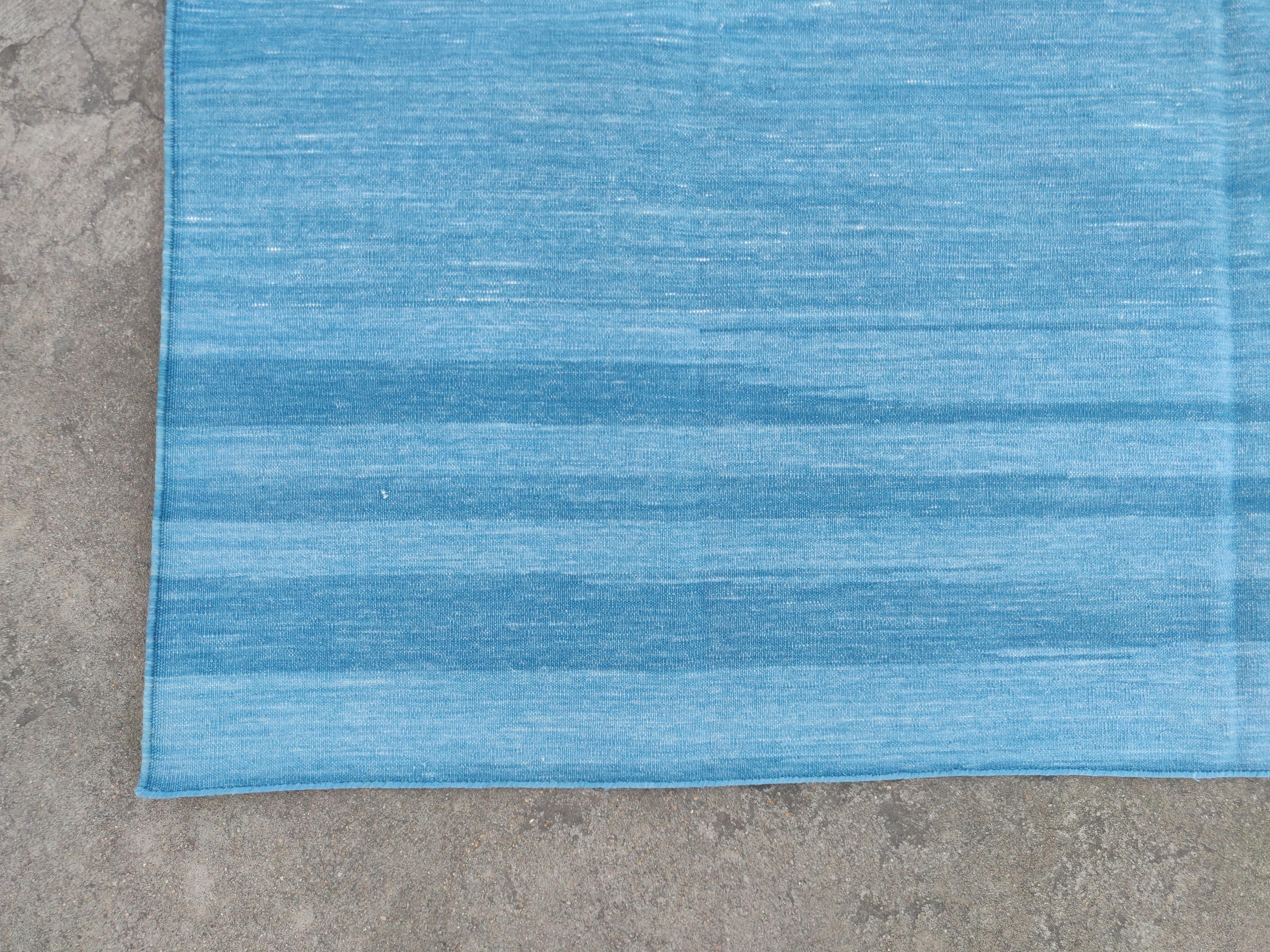 Handmade Cotton Flat Weave Area Rug, 6x9 Solid Sky Blue Indian Dhurrie Kilim Rug In New Condition For Sale In Jaipur, IN