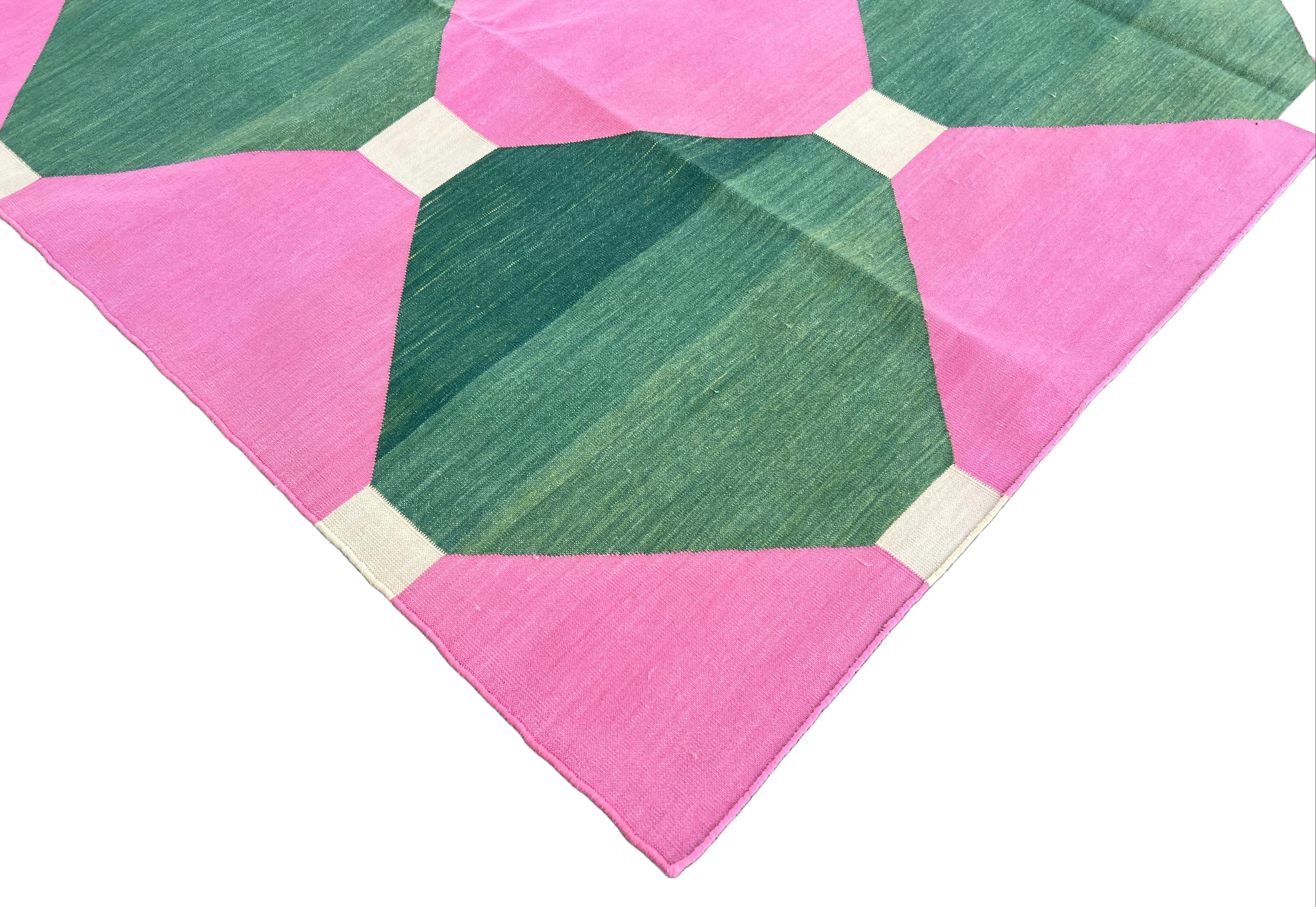 Handmade Cotton Flat Weave Area Rug, 9x12 Pink And Green Tile Indian Dhurrie Rug In New Condition For Sale In Jaipur, IN