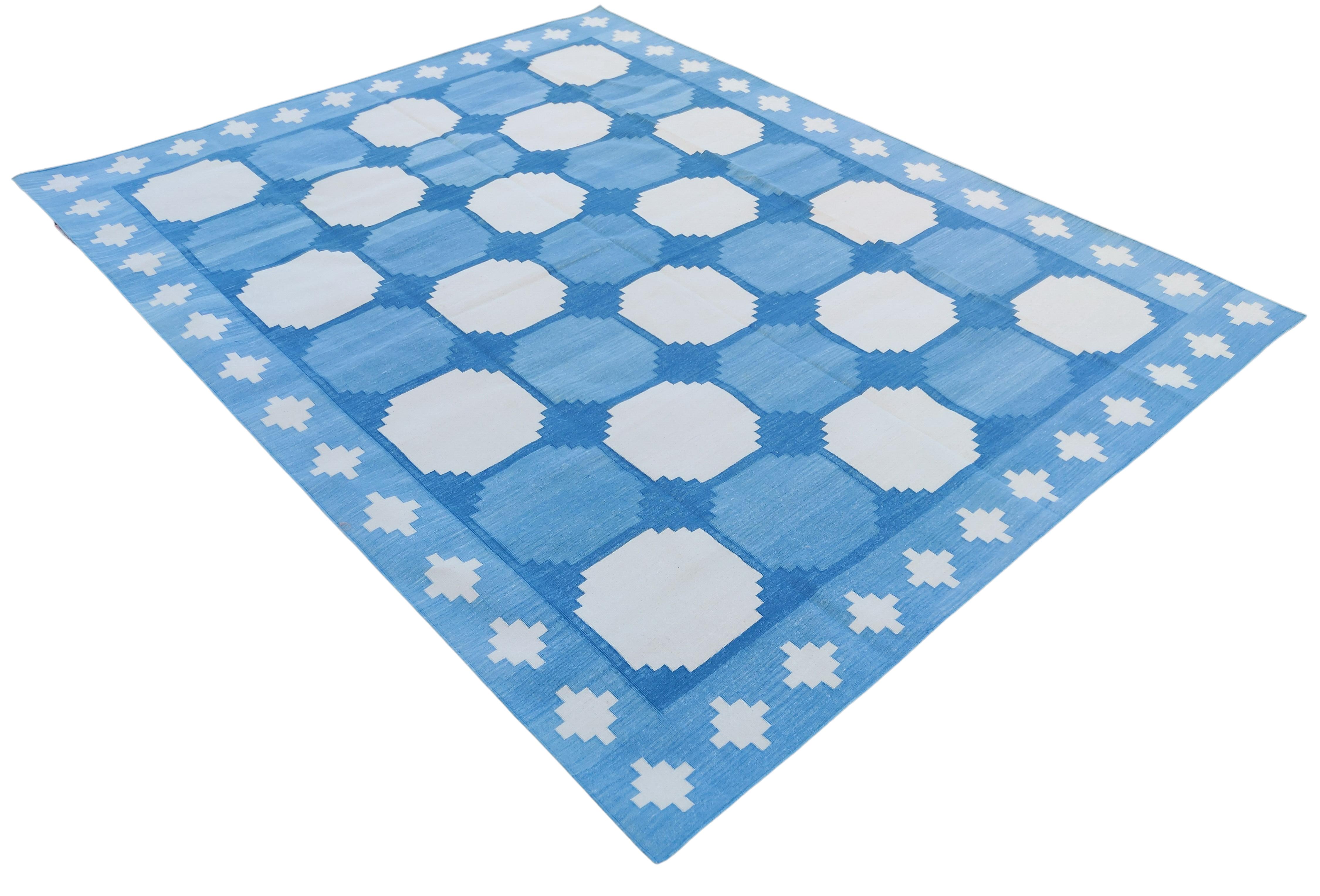 Mid-Century Modern Handmade Cotton Flat Weave Rug, 14x16 Blue And White Tile Pattern Indian Dhurrie For Sale