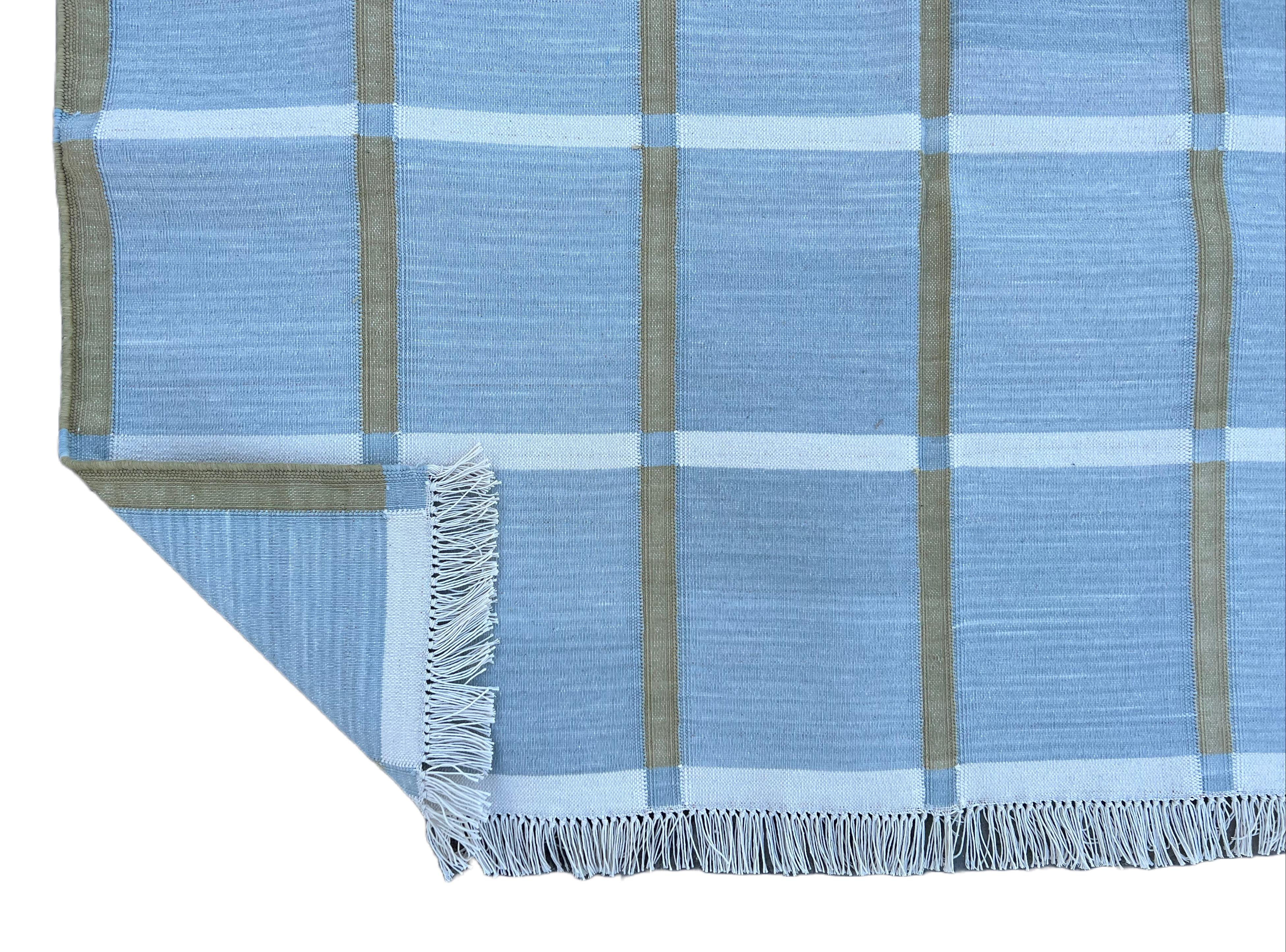 Handmade Cotton Flat Weave Rug, 4x6 Grey, Green Windowpane Check Indian Dhurrie For Sale 3
