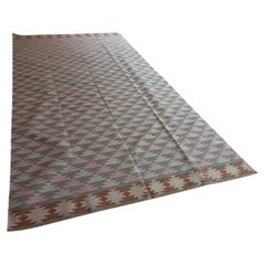 Handmade Cotton Flat Weave Rug, 7x12 Gray, Cream, Pink Geometric Indian Dhurrie
