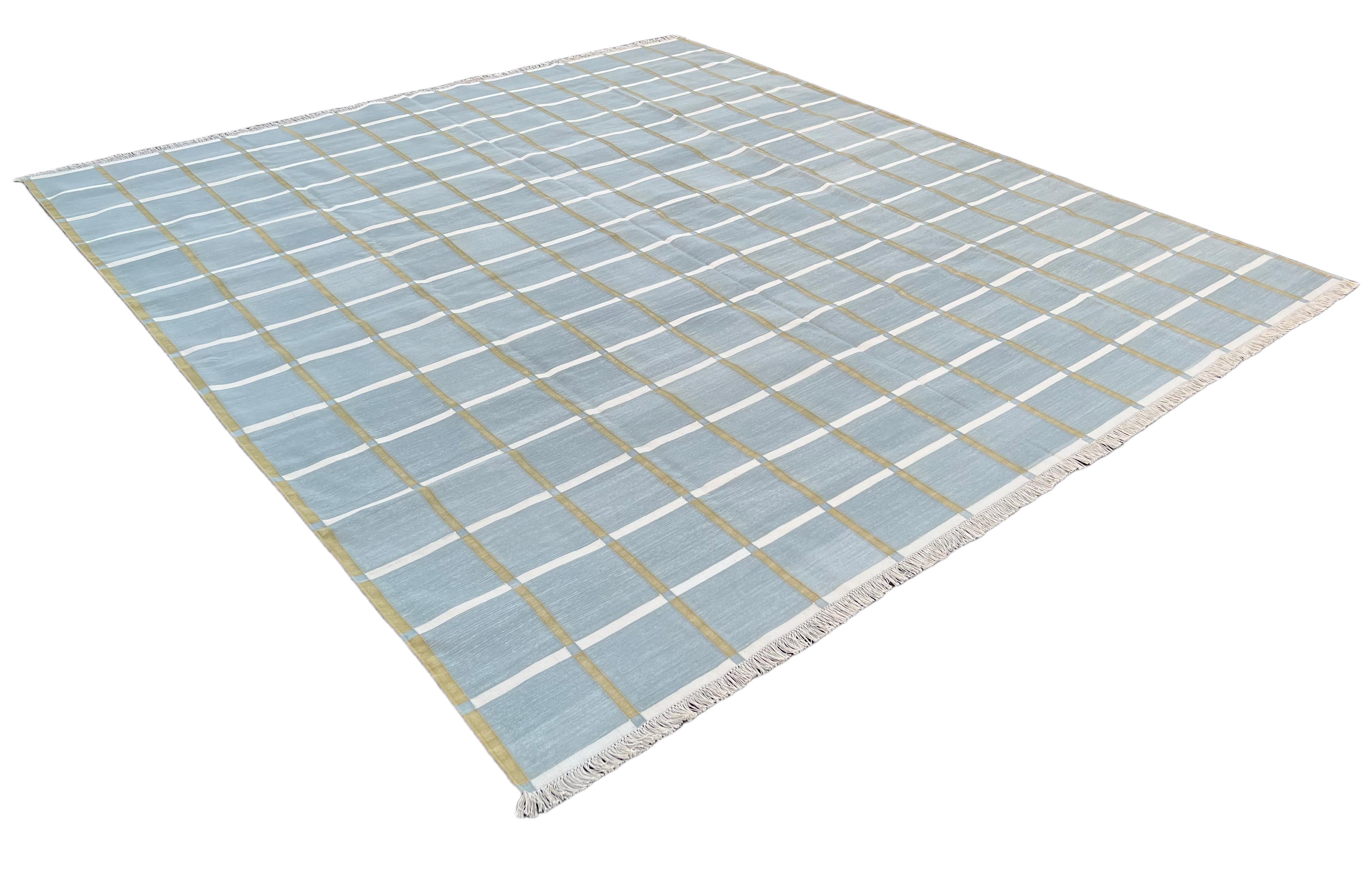 Handmade Cotton Flat Weave Rug, 9x12 Grey, Green Windowpane Checked Indian Rug For Sale 5