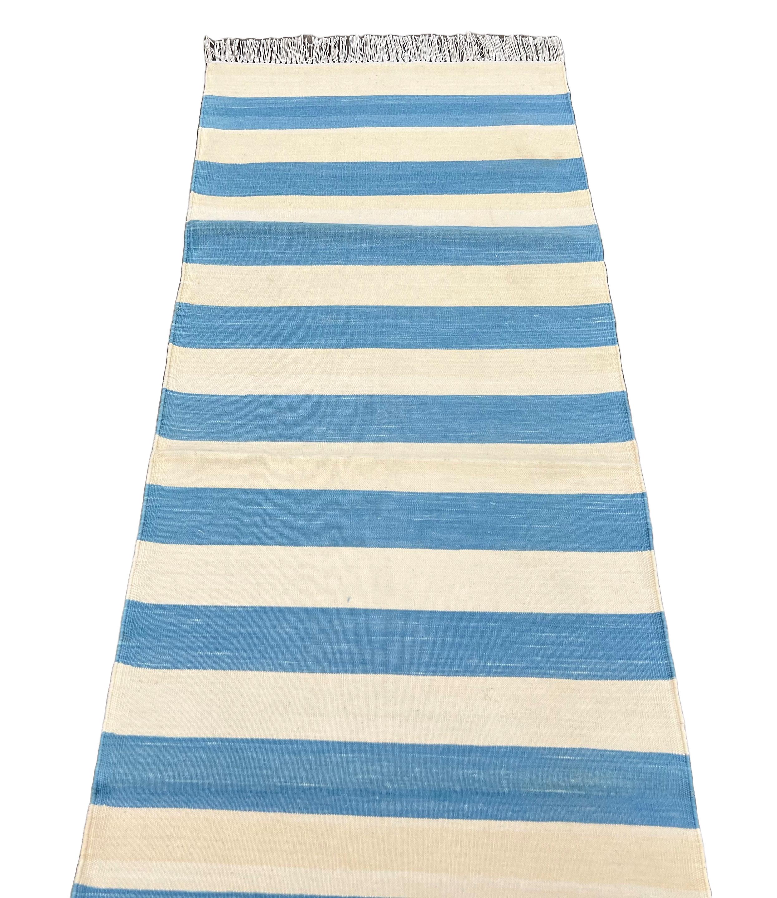 Handmade Cotton Flat Weave Runner, 2x5.5 Feet Blue, Cream Indian Striped Runner In New Condition For Sale In Jaipur, IN