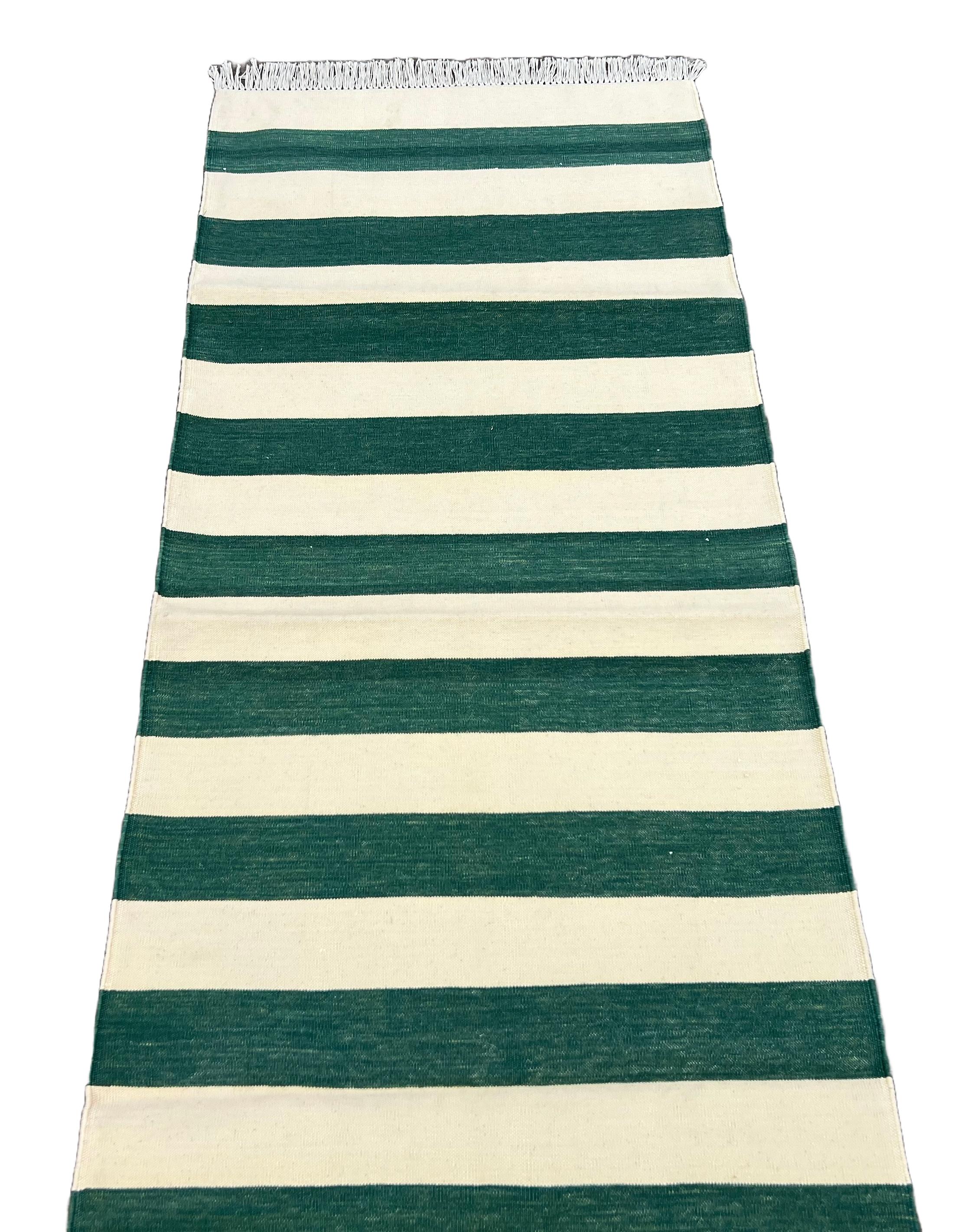 Handmade Cotton Flat Weave Runner, 2x5.5 Feet Green, Cream Indian Striped Runner In New Condition In Jaipur, IN