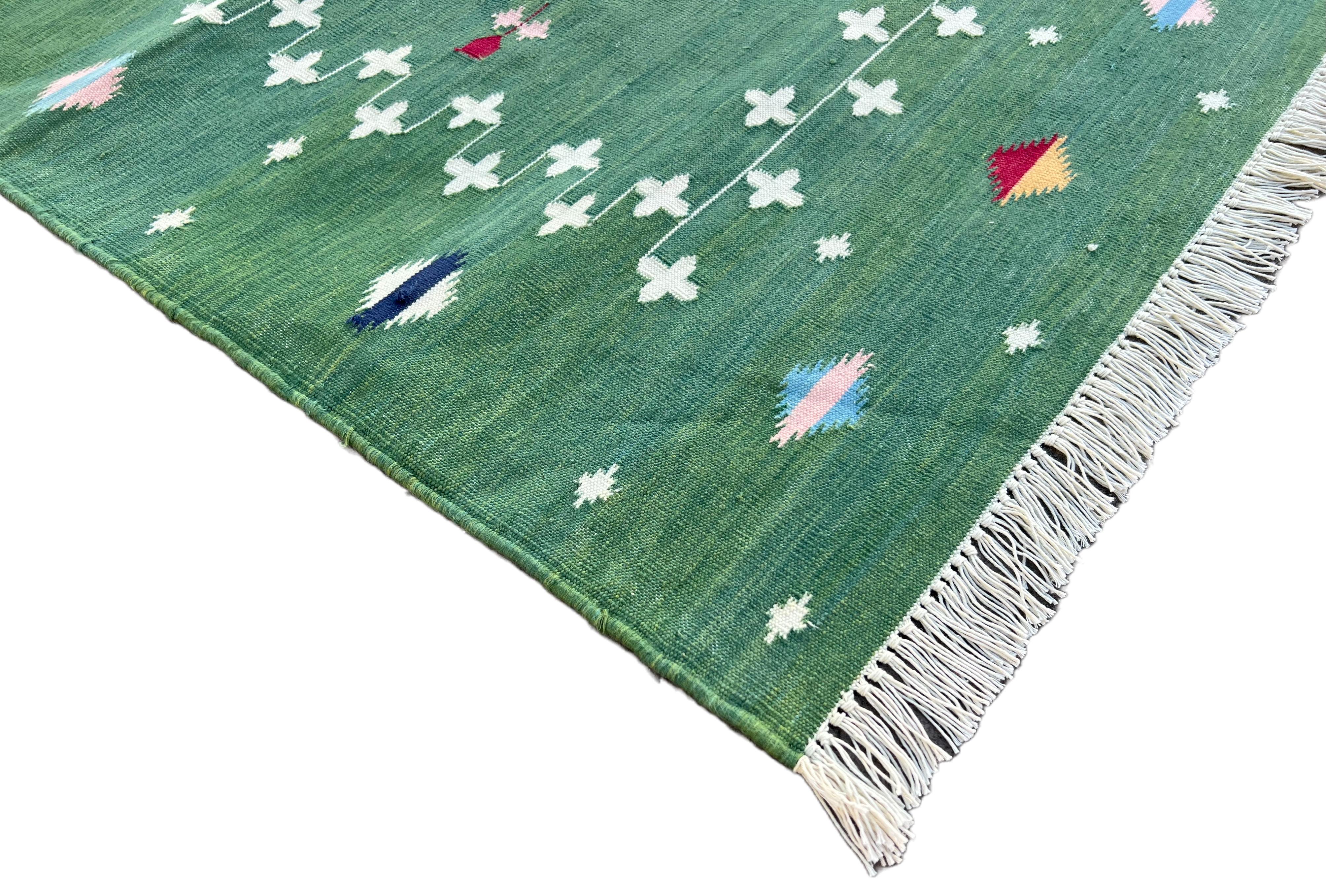 Handmade Cotton Flat Weave Runner, 3x16 Green Shooting Star Indian Dhurrie Rug In New Condition For Sale In Jaipur, IN