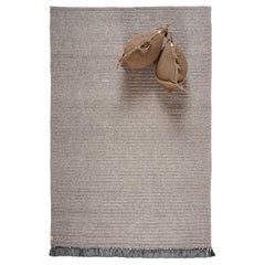Handgefertigter gehäkelter 200x300 cm dicker Teppich in Grau und Cacao-Farben