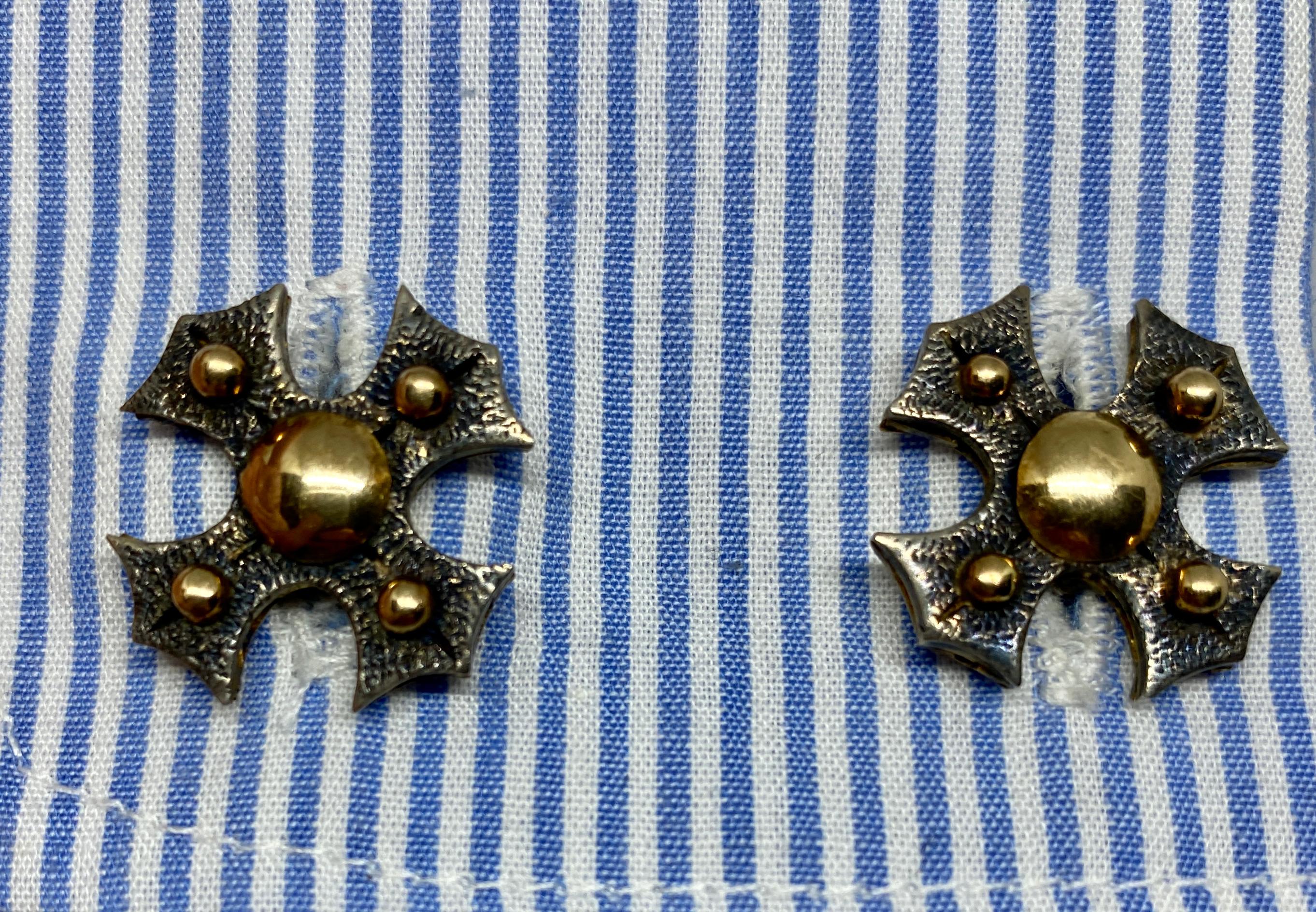 Women's or Men's Handmade Cufflinks in 18k Gold with Hammered Silver Details by Ranfagni Firenze For Sale