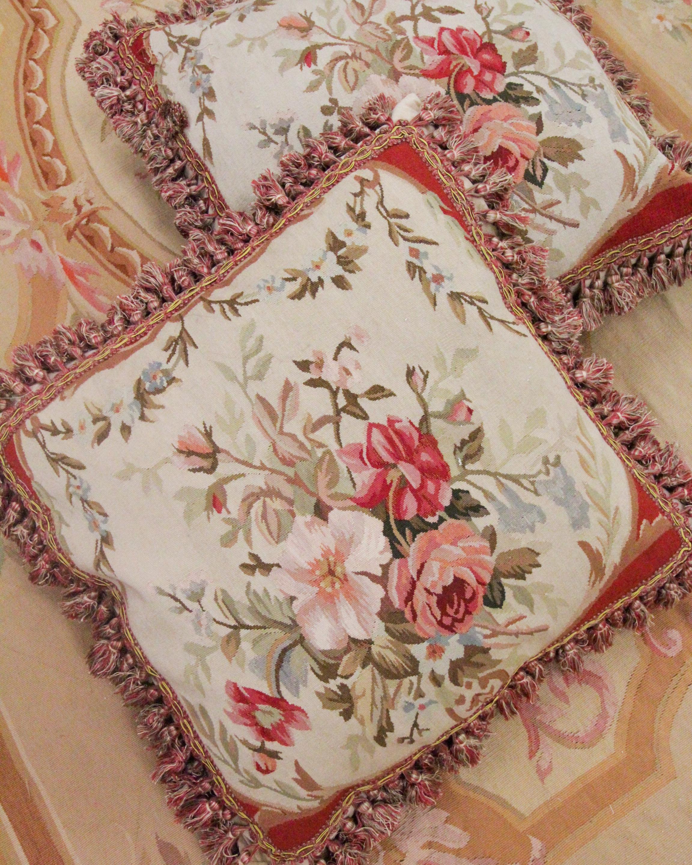 Handmade Cushion Cover Vintage Aubusson Traditional Wool Pillow Case In Excellent Condition In Hampshire, GB