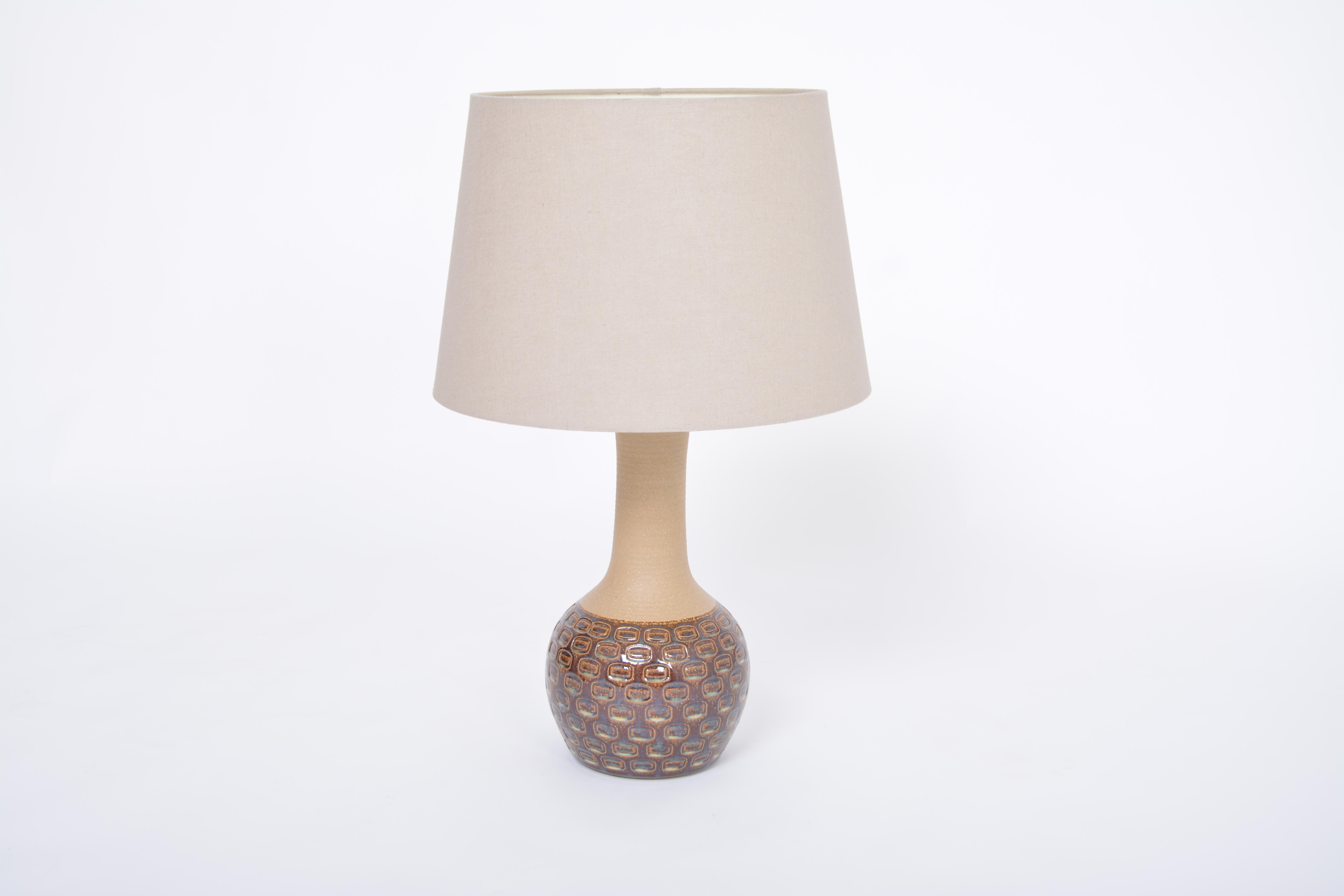 Glazed Handmade Danish Mid-Century Modern Stoneware Lamp with Graphic Pattern by Soholm For Sale